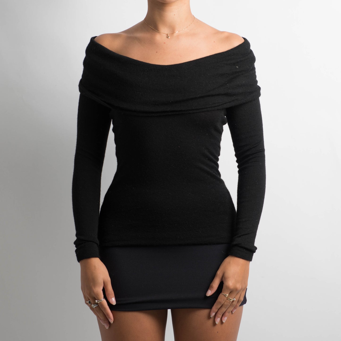 WOOL LONG SLEEVE TOP