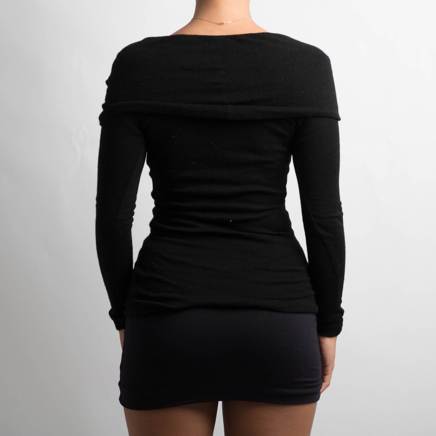 WOOL LONG SLEEVE TOP
