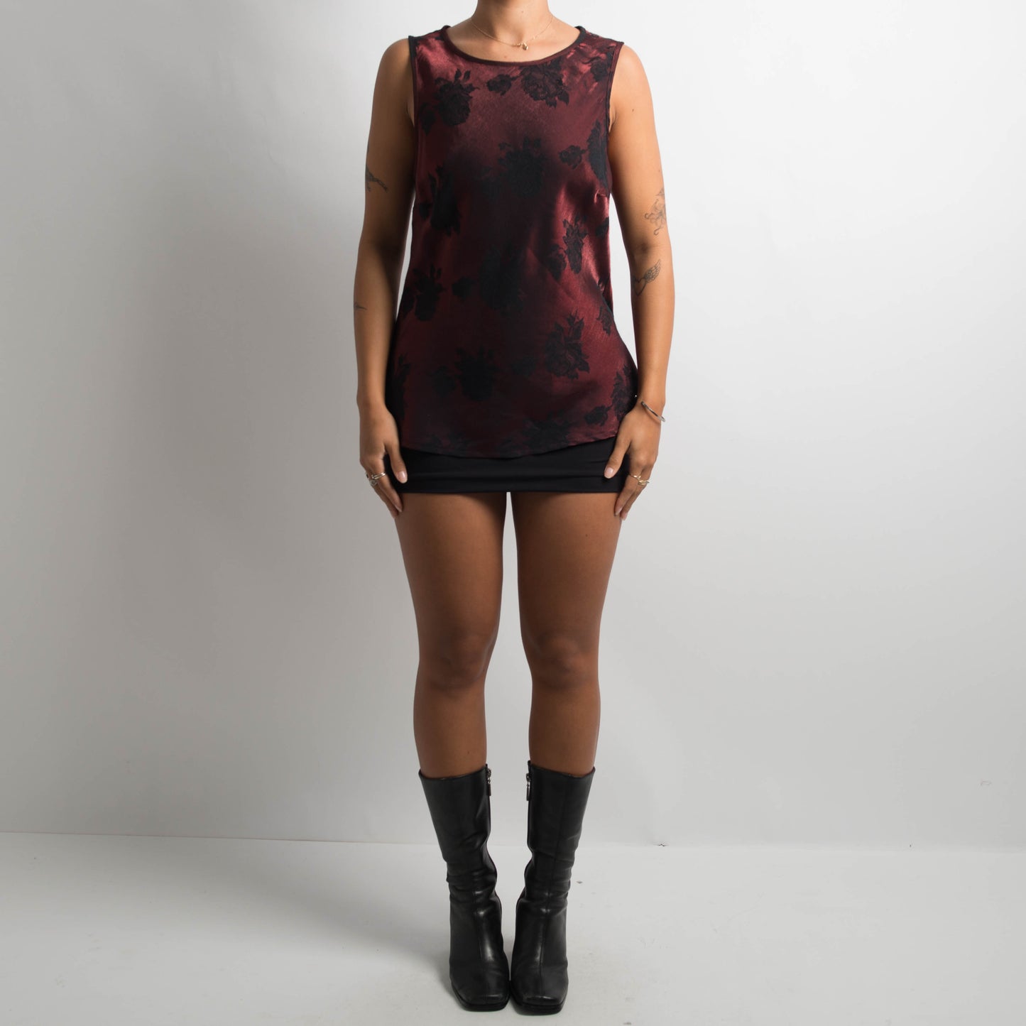 METALLIC FLORAL TOP