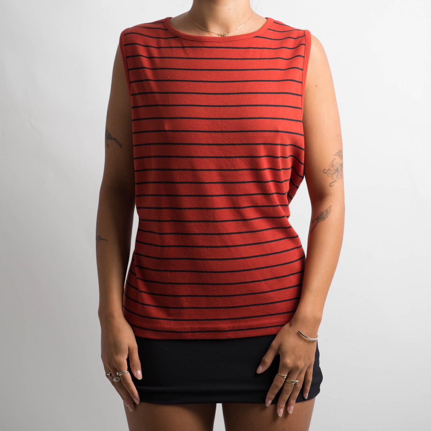 STRIPED SLEEVELESS TOP