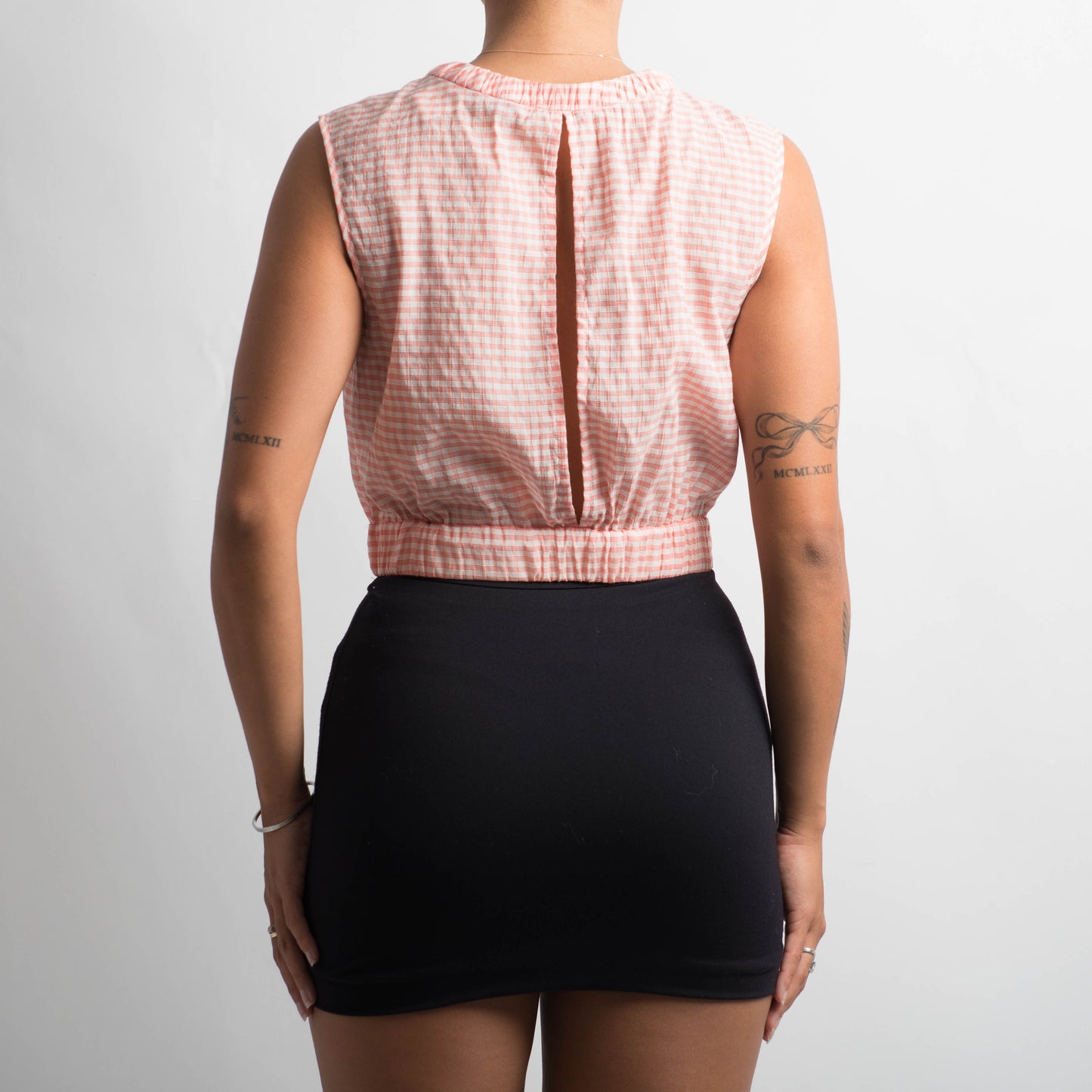 PLAID TIE FRONT TOP