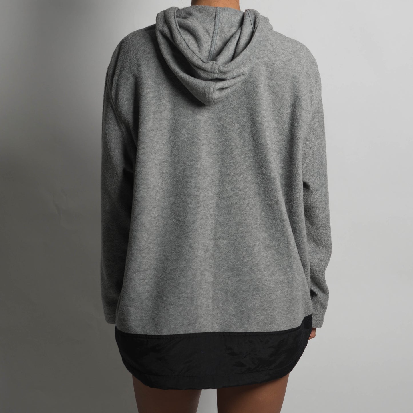 GREY QUARTER ZIP SWEATER