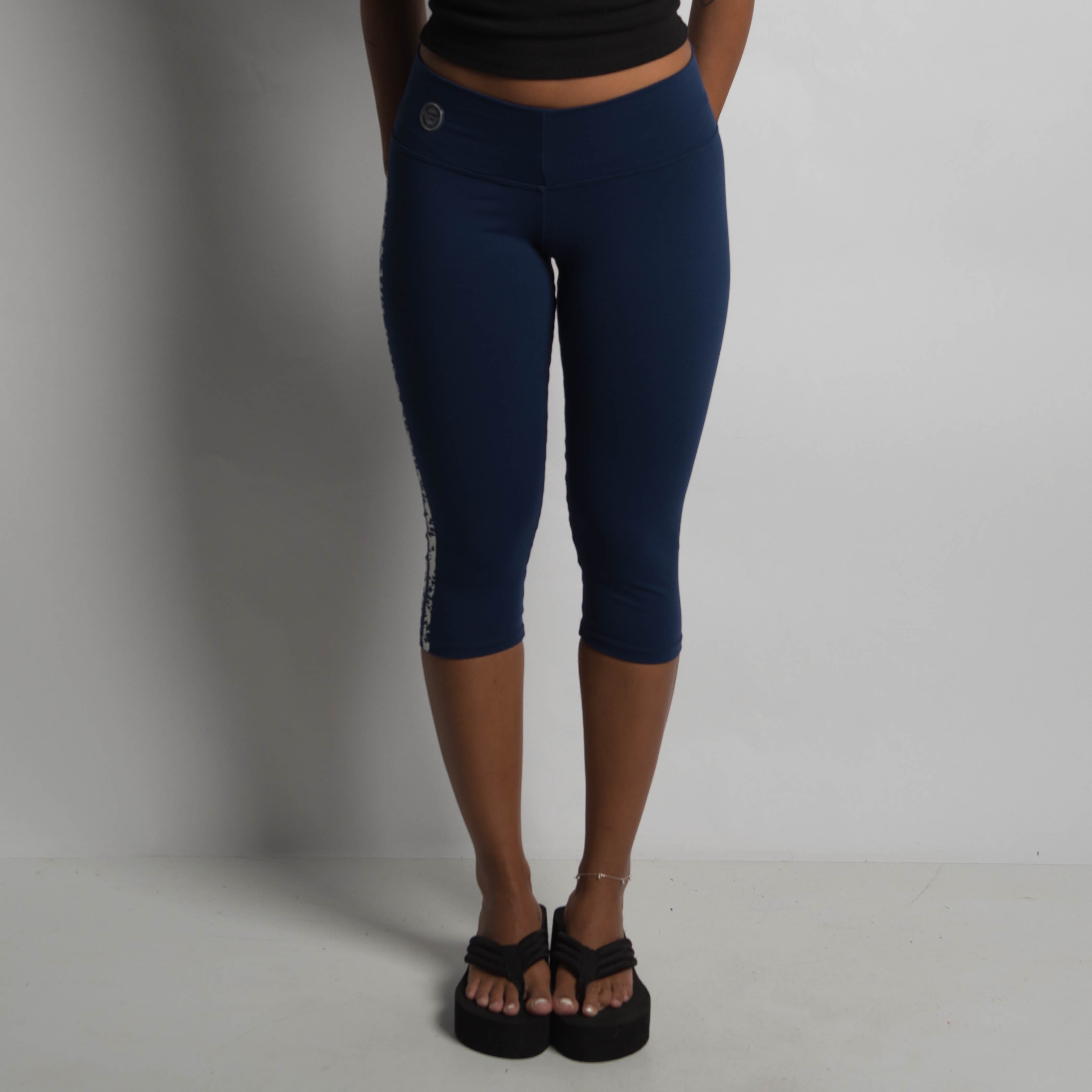 NAVY KNEE LENGTH TIGHTS