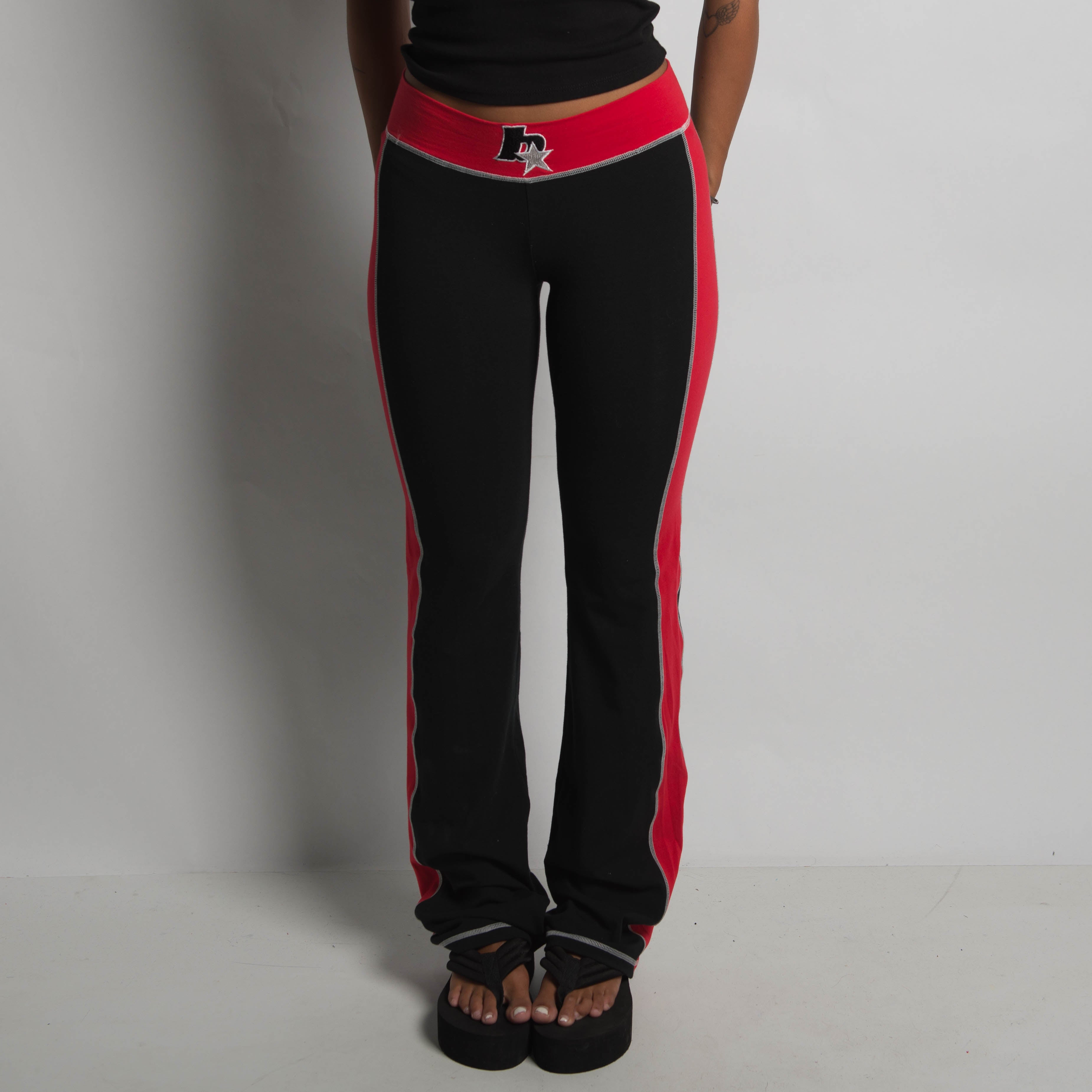 RED PANEL FLARED LEGGINGS