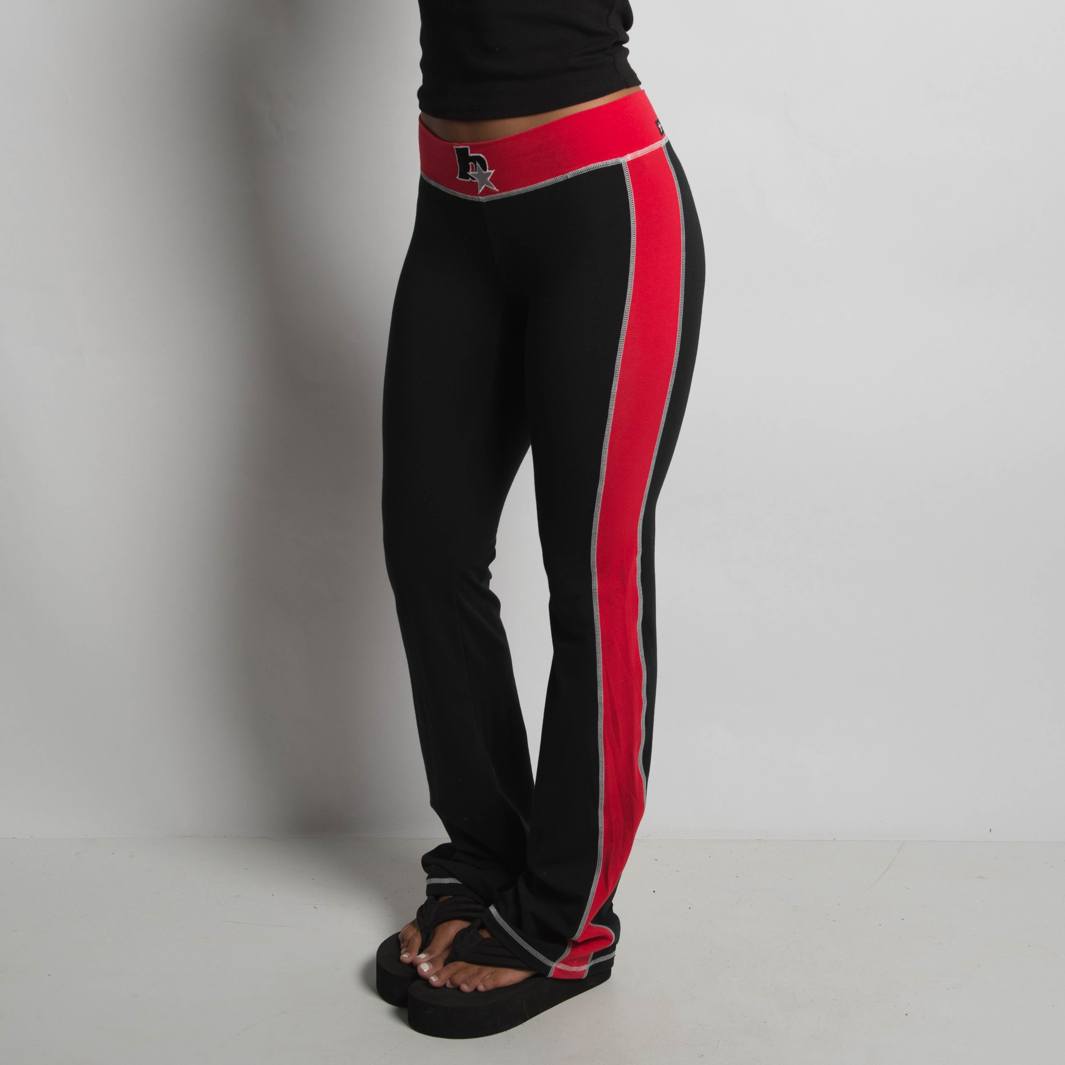 RED PANEL FLARED LEGGINGS