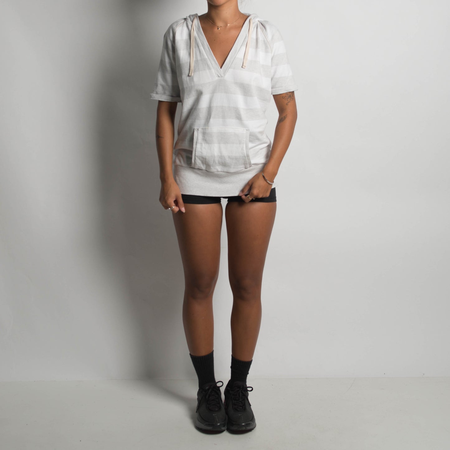 STRIPE SHORT SLEEVE TOP