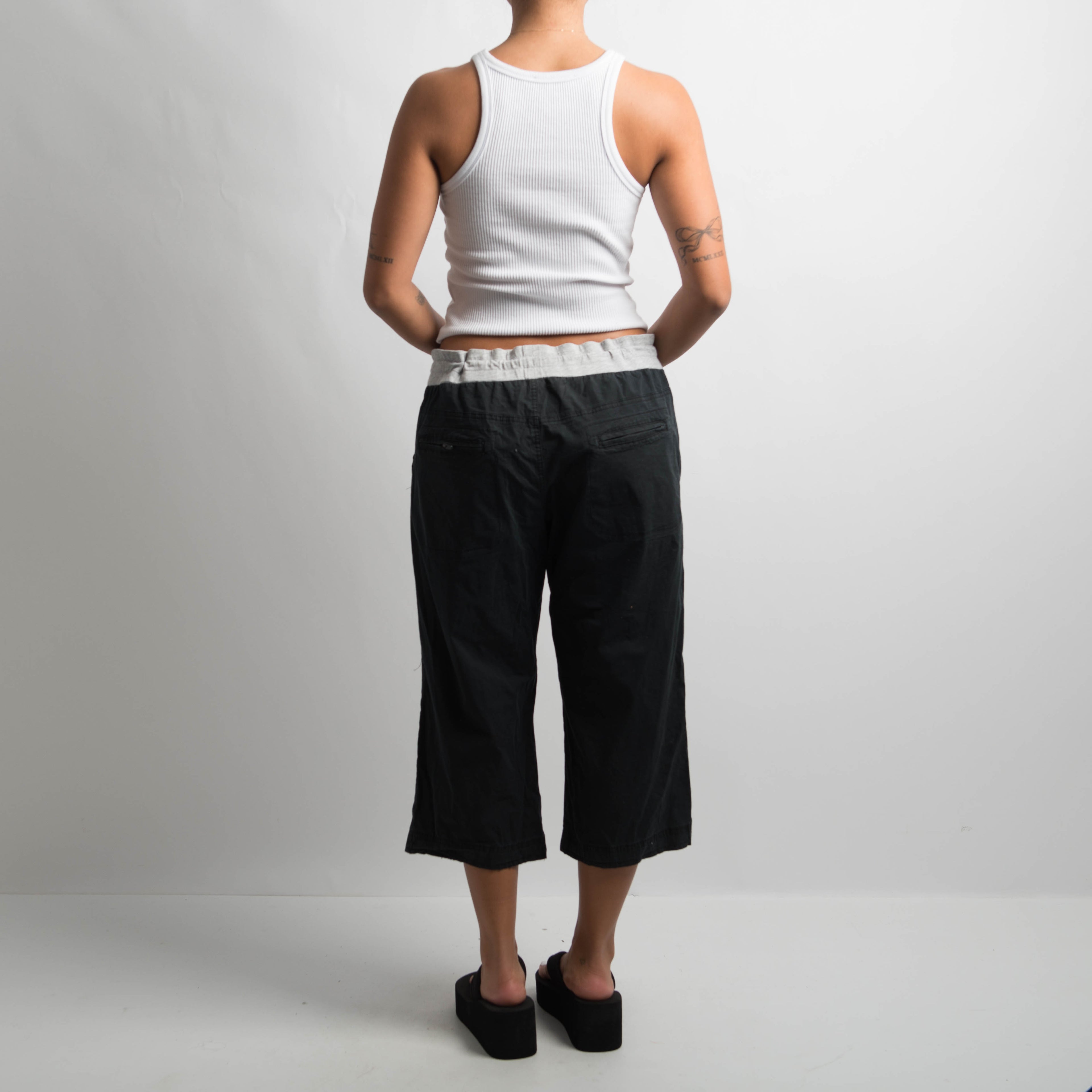 DRAWSTRING CROP PANTS