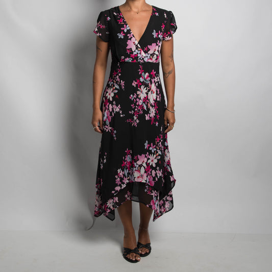BLACK FLORAL LONGLINE DRESS