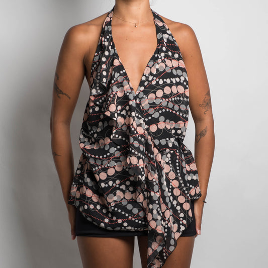 PATTERN WRAP TOP