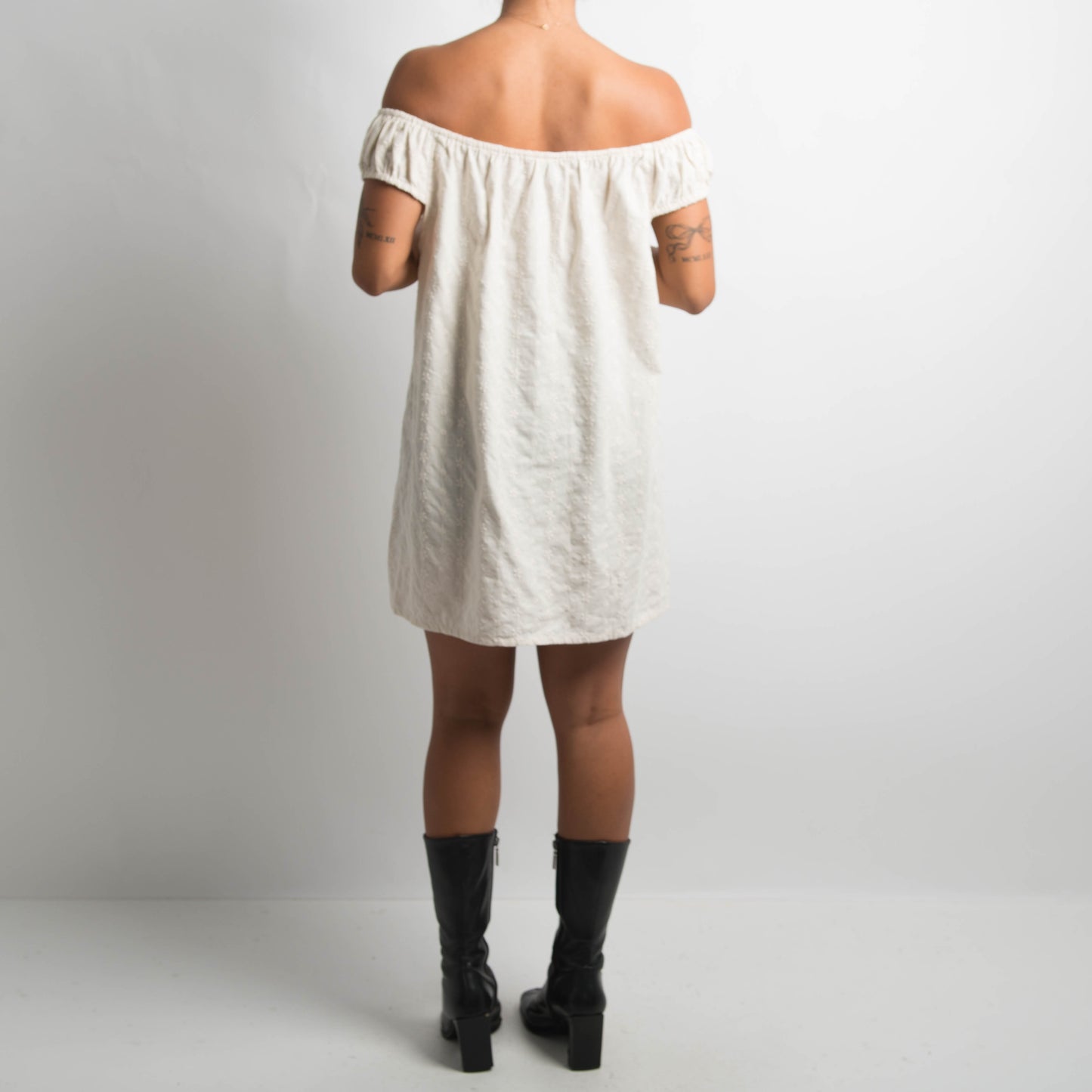 CREAM BRODERIE TOP / DRESS
