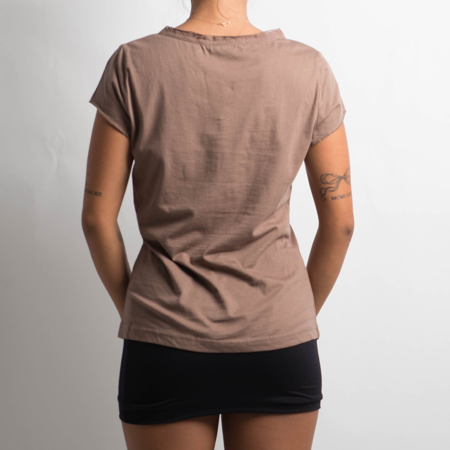 BROWN V NECK TOP