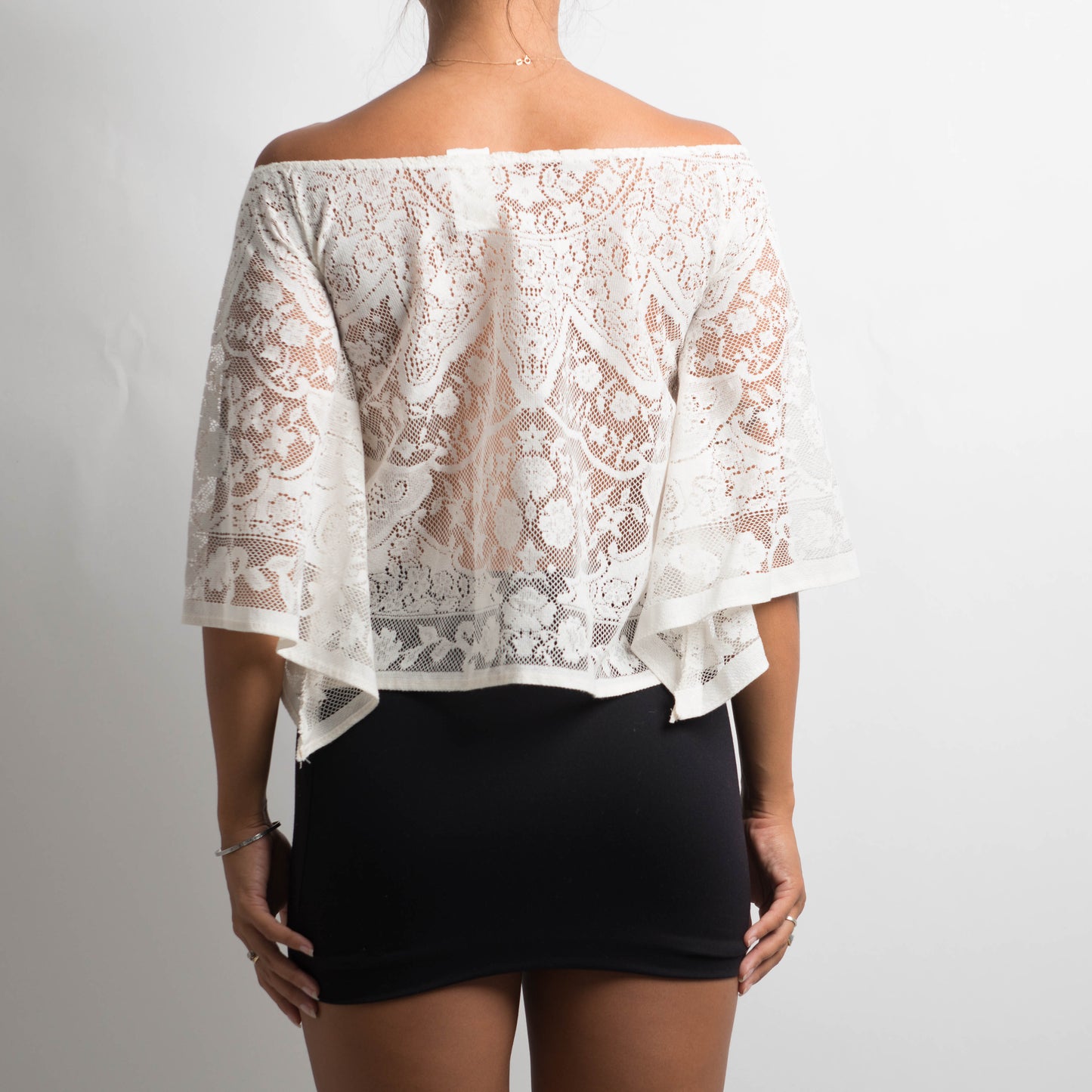 LACE CROCHET TOP