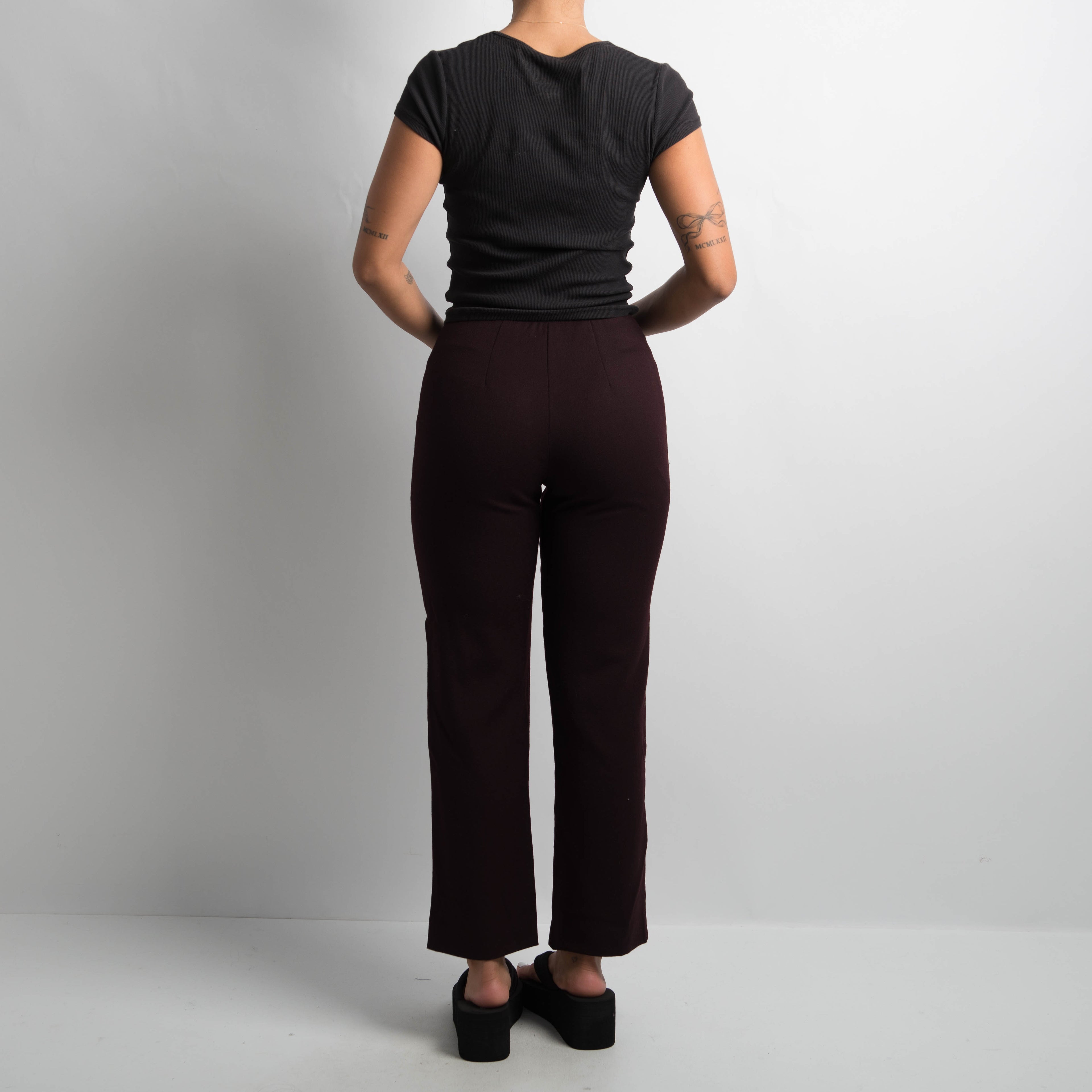 BURGUNDY CROP TROUSERS