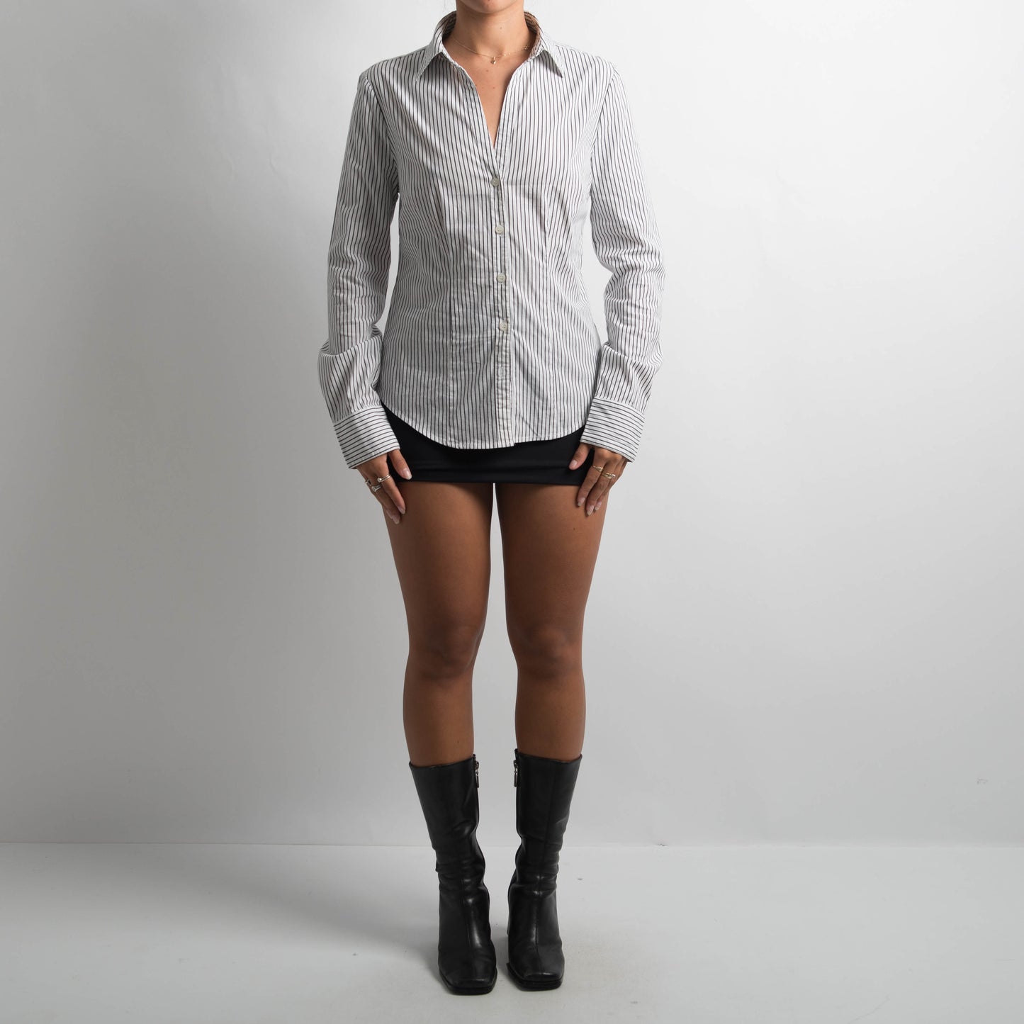 WHITE PINSTRIPE BLOUSE