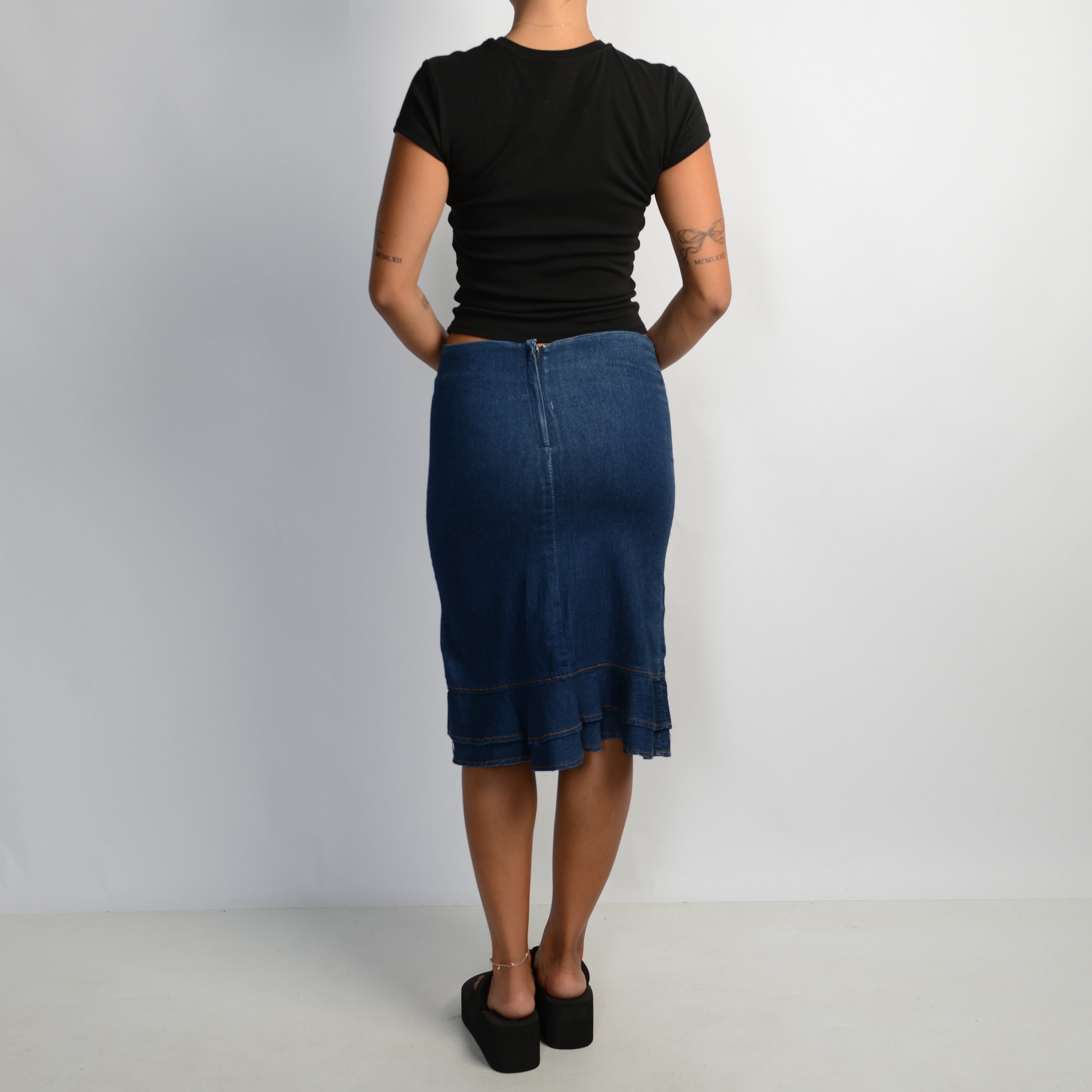 DENIM RUFFLE MIDI SKIRT