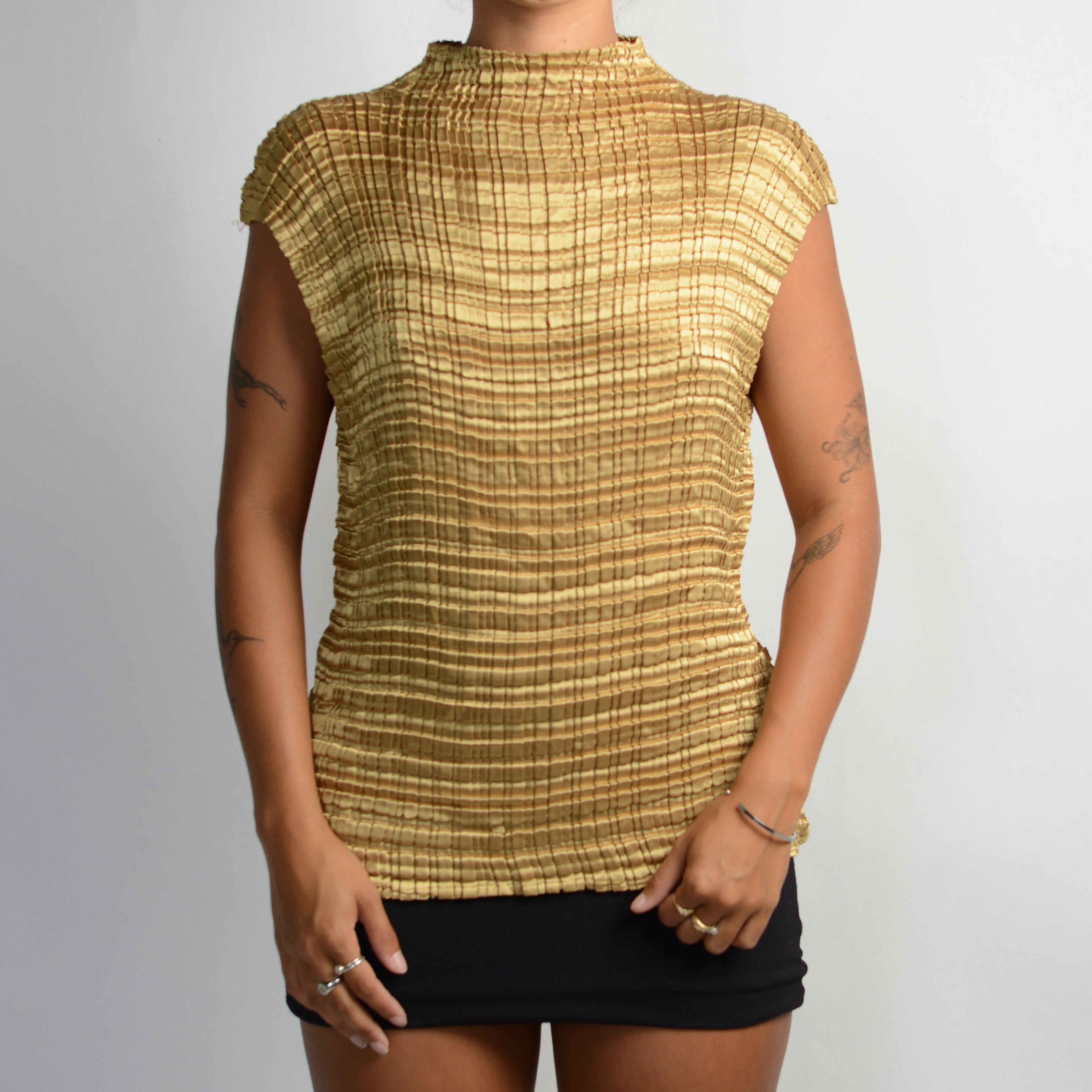 GOLD TEXTURED TOP