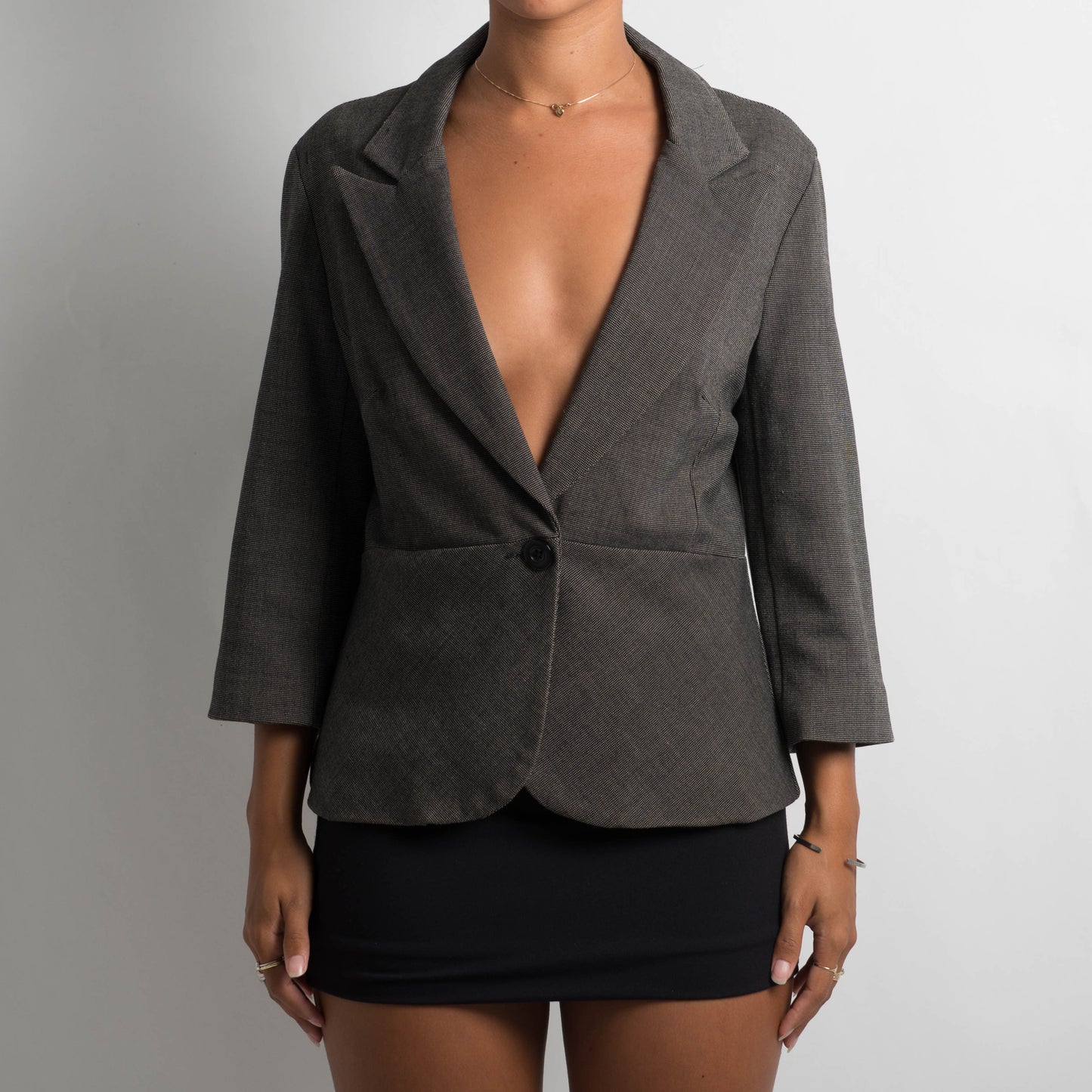 CHARCOAL 3/4 SLEEVE BLAZER