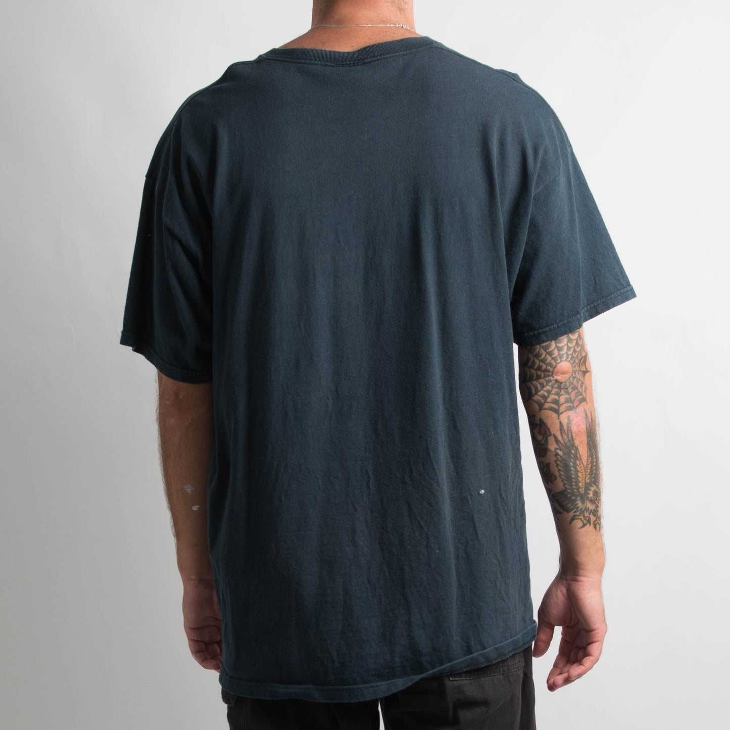 CLASSIC NAVY TSHIRT
