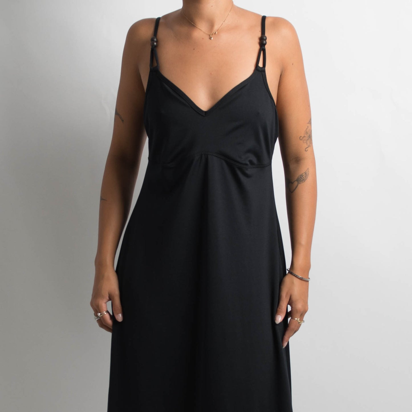 BLACK STRETCH MIDI DRESS