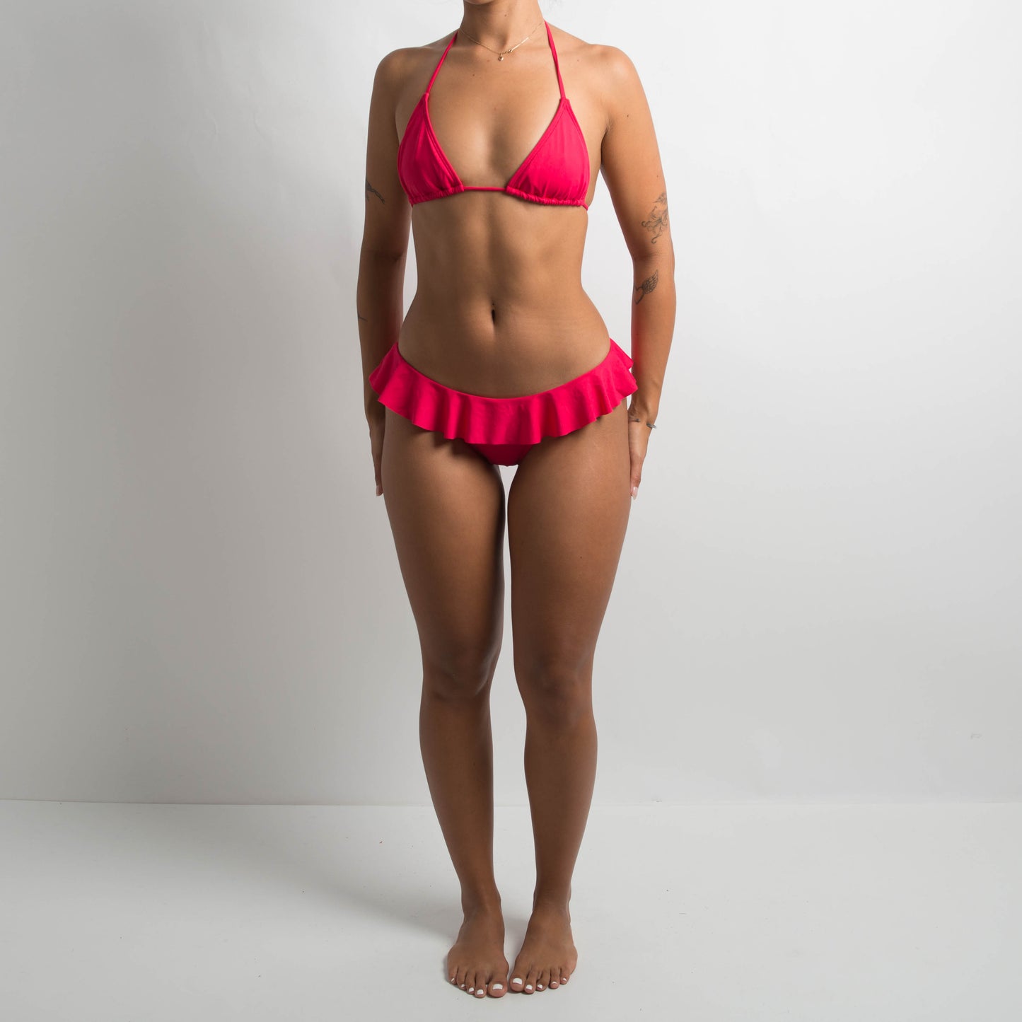 RASPBERRY STRING BIKINI TOP