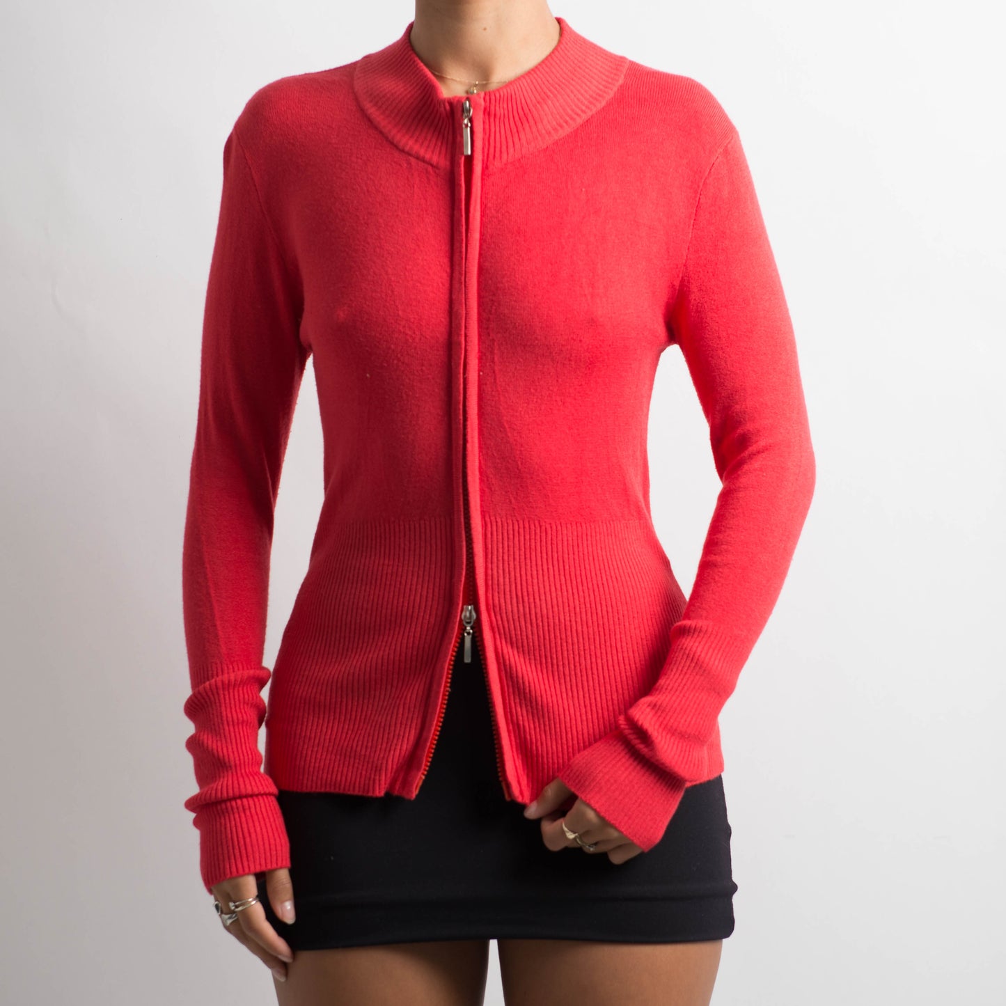 BRIGHT ZIP KNIT TOP