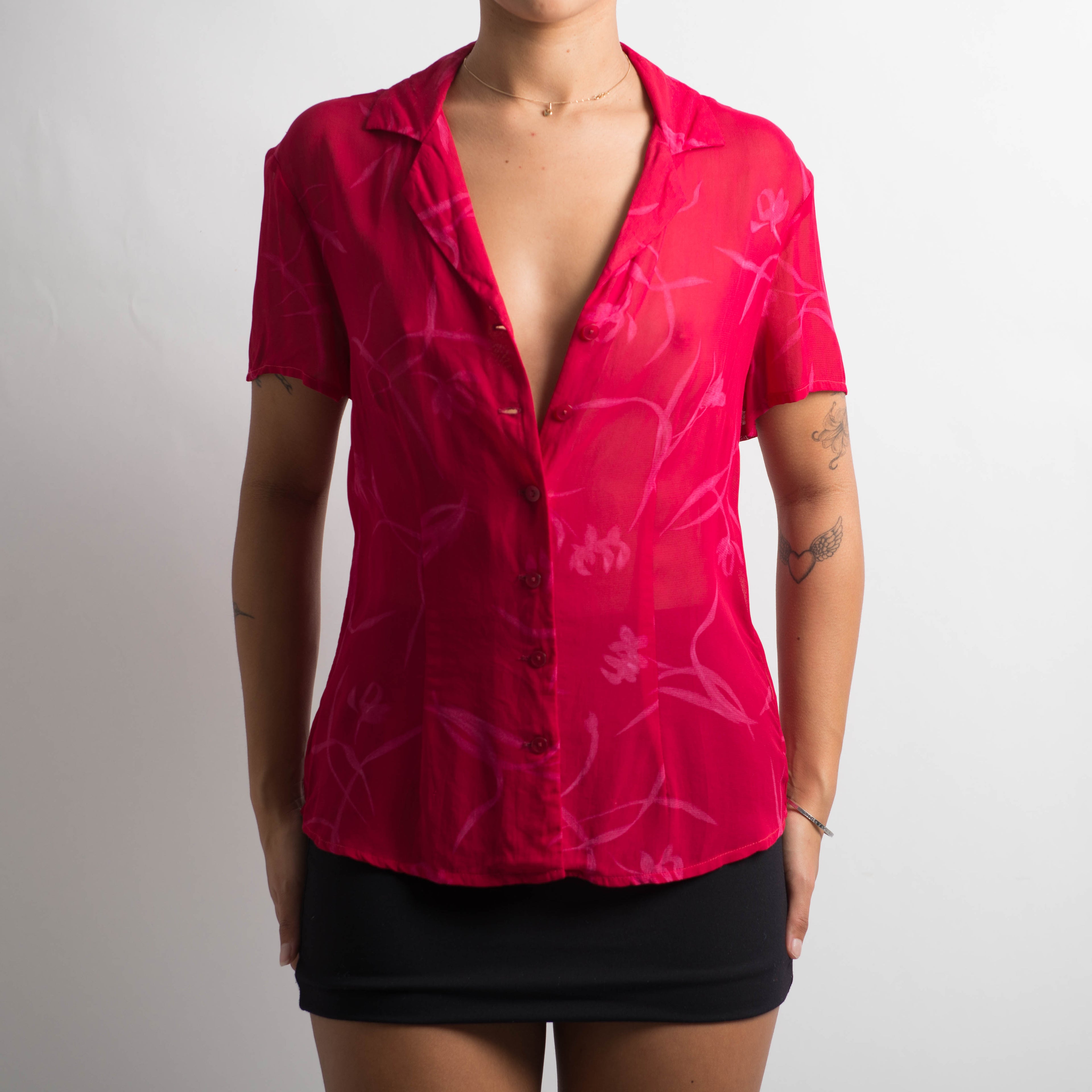 SHEER SHORT SLEEVE BLOUSE