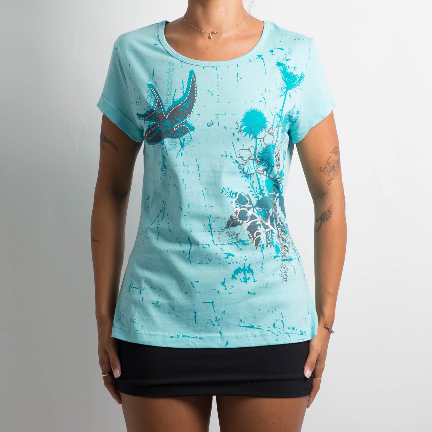 BLUE GRAPHIC TOP