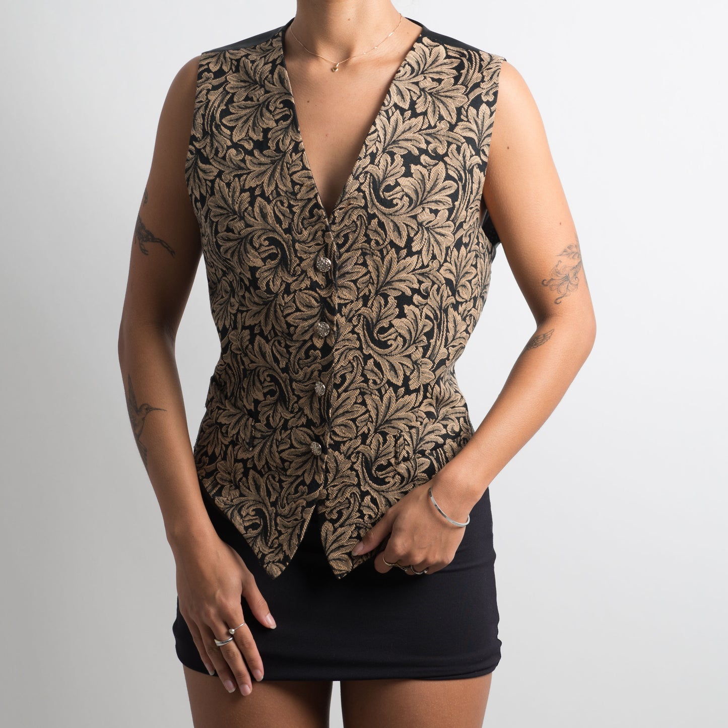 GILET À MOTIFS