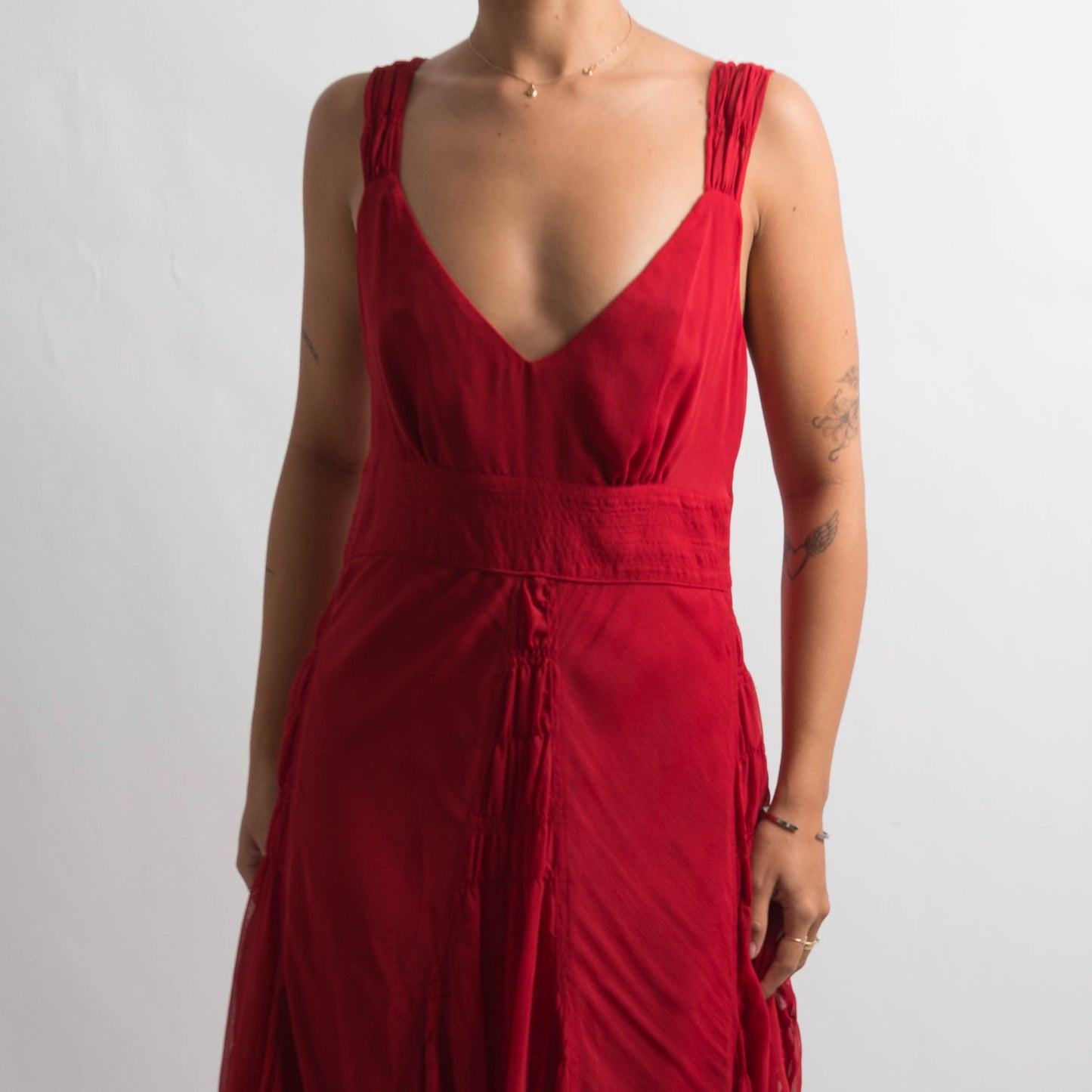 RED MIDI DRESS