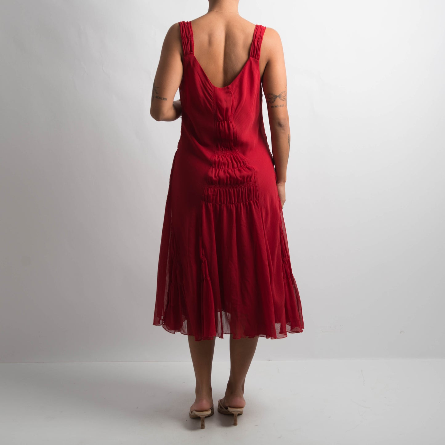 RED MIDI DRESS