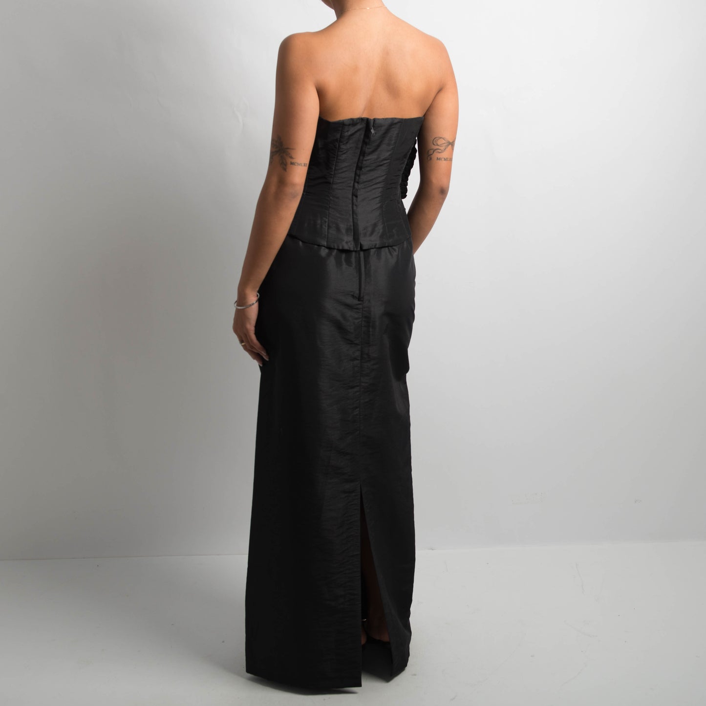 BLACK 2 PIECE SET