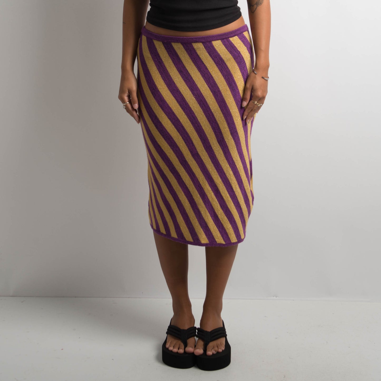 STRIPED KNIT MIDI SKIRT