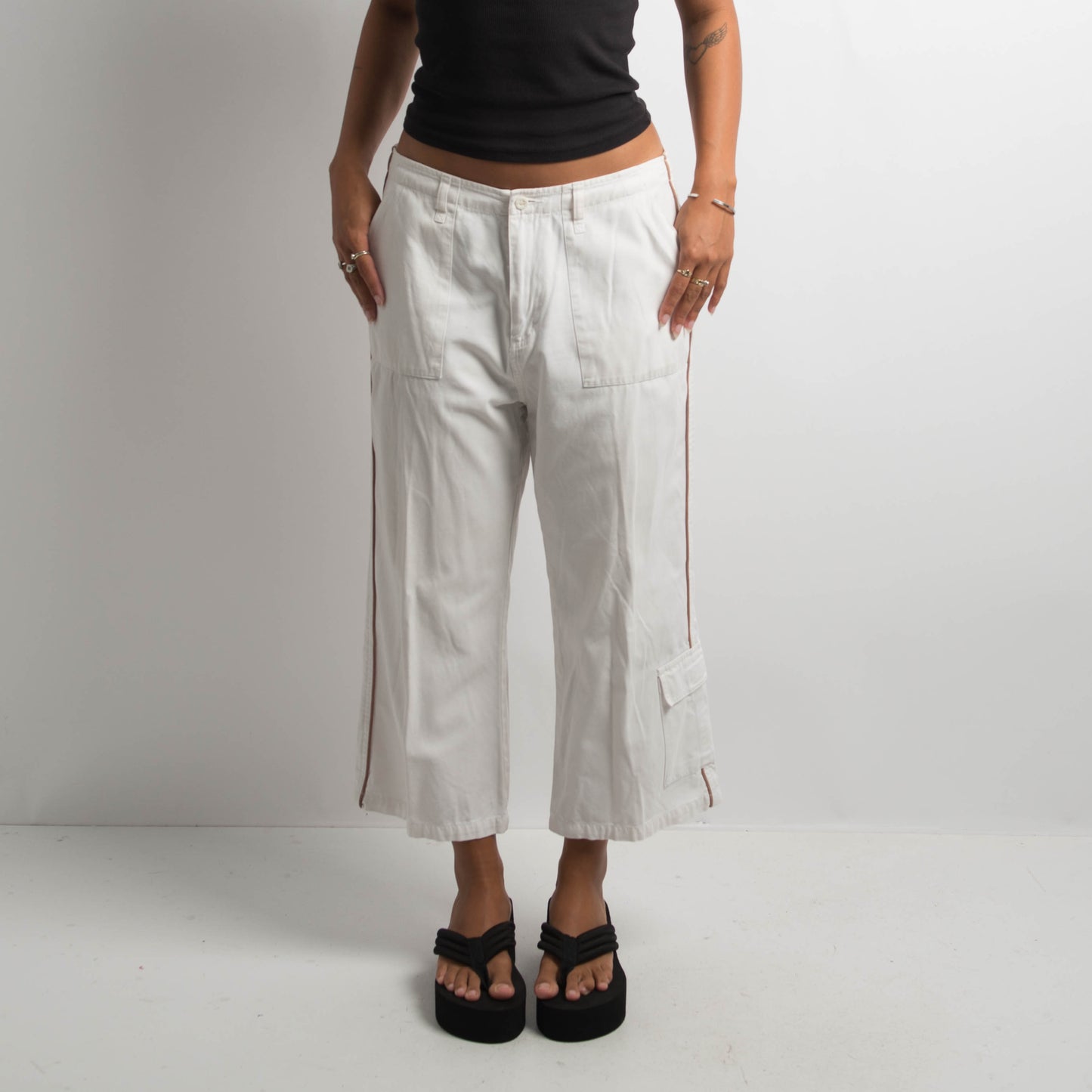WHITE CROP CARGO PANTS