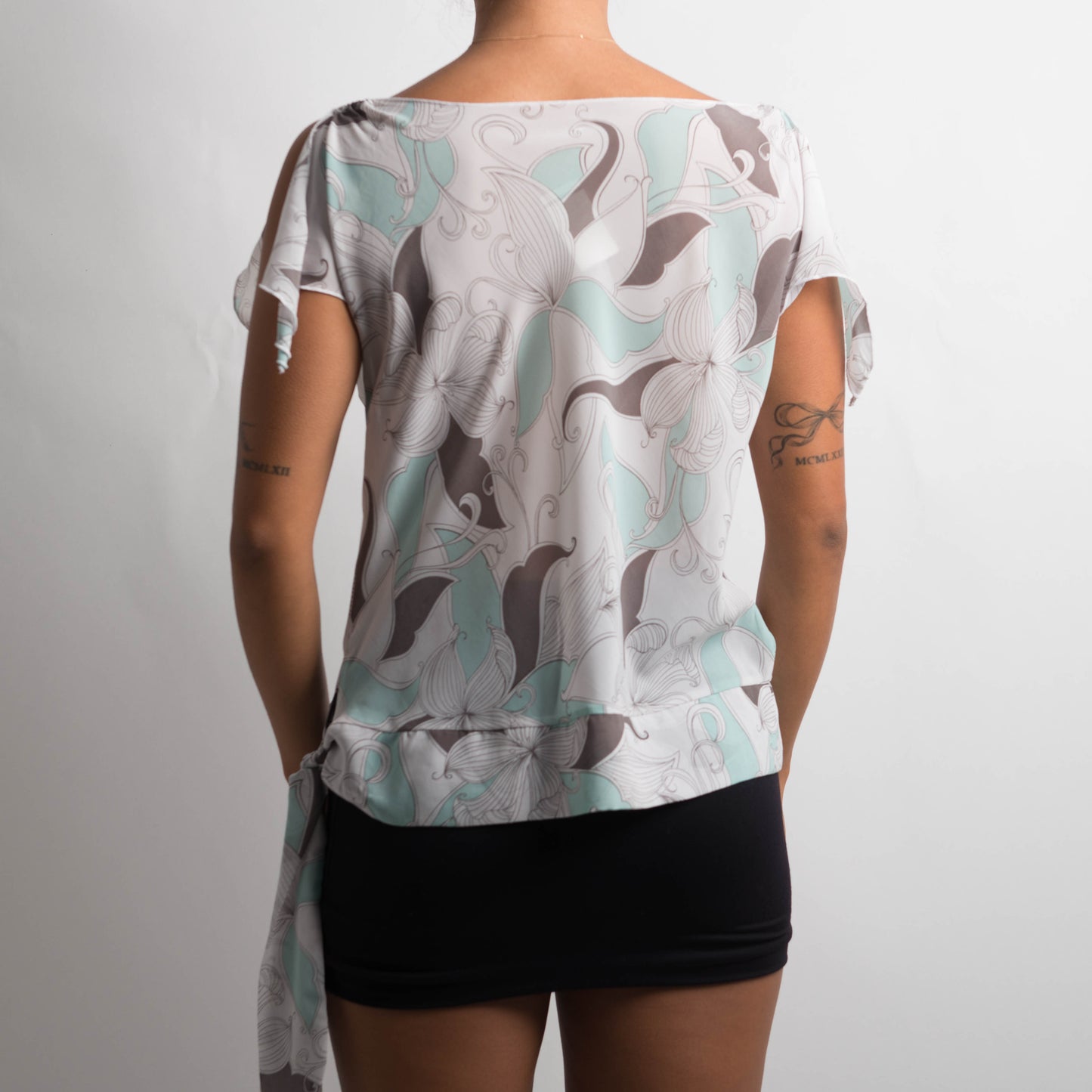 SHEER PATTERNED TOP
