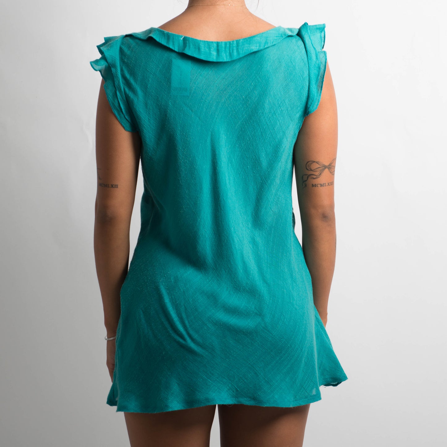 TURQUOISE RUFFLE TOP