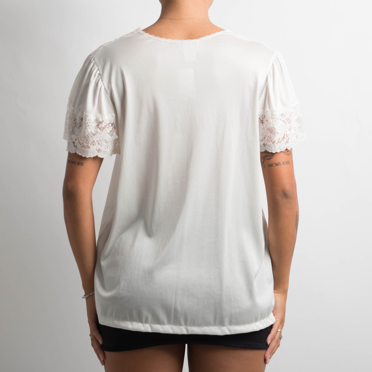 WHITE NYLON TOP