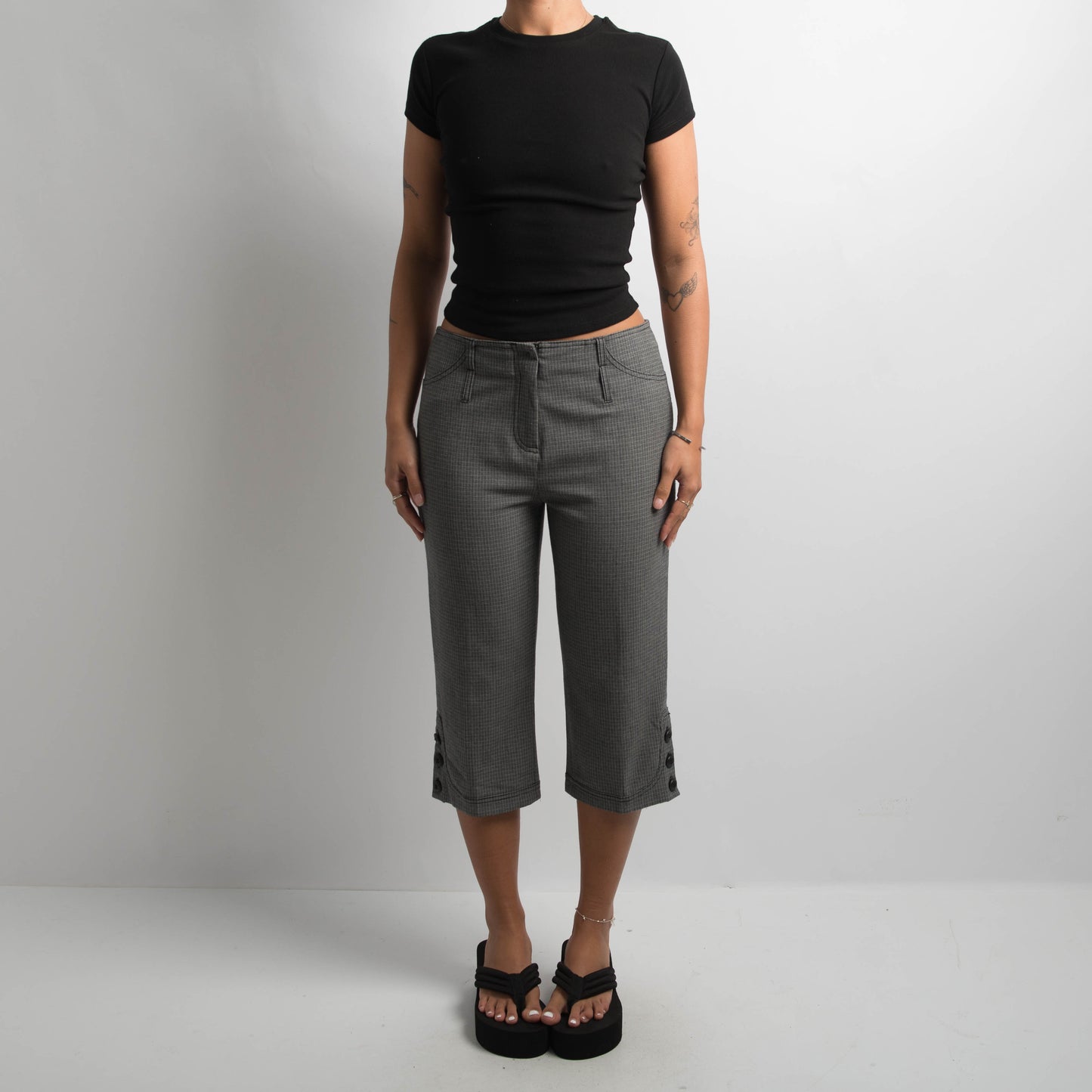 PATTERN CAPRI TROUSERS