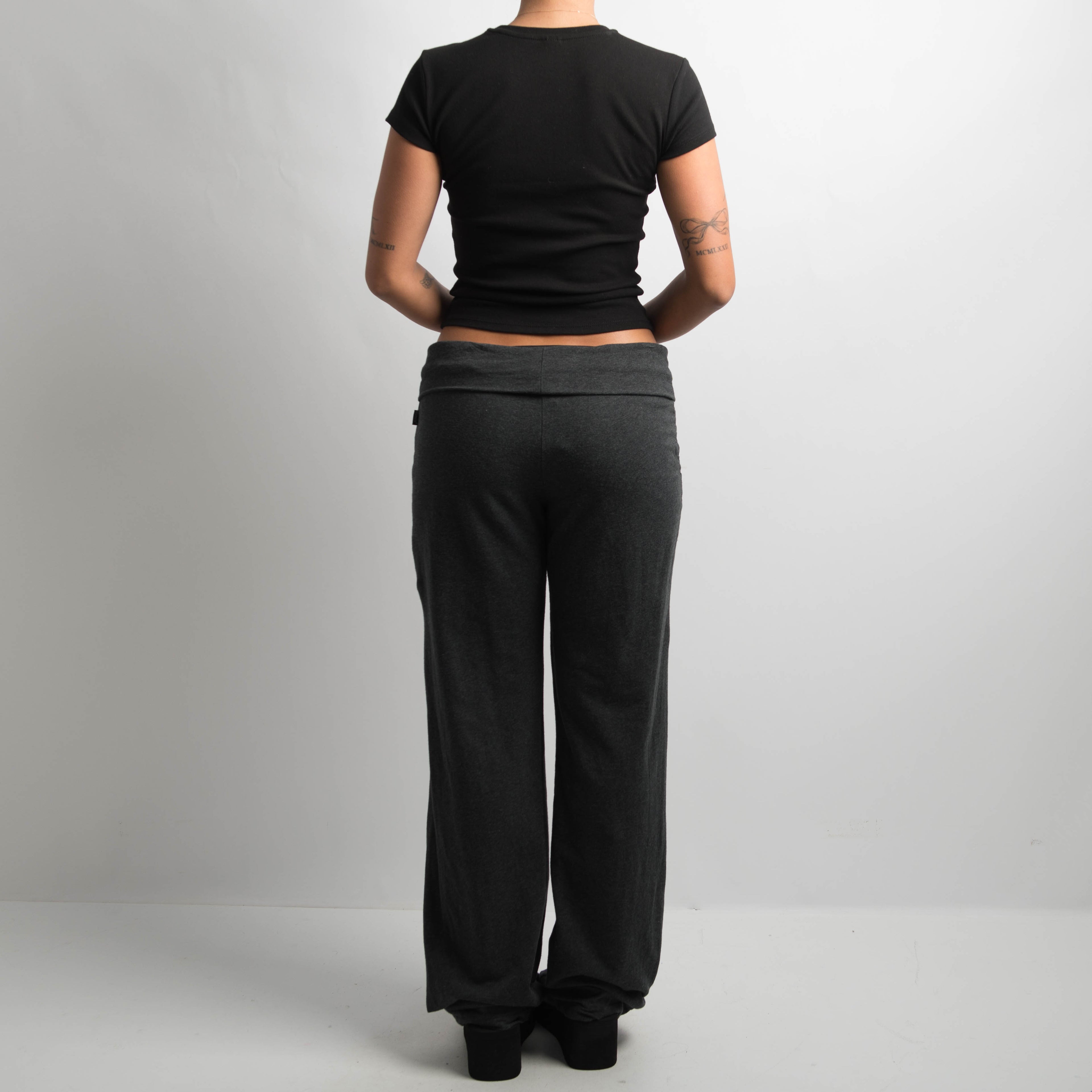 CHARCOAL FLARED LEGGINGS