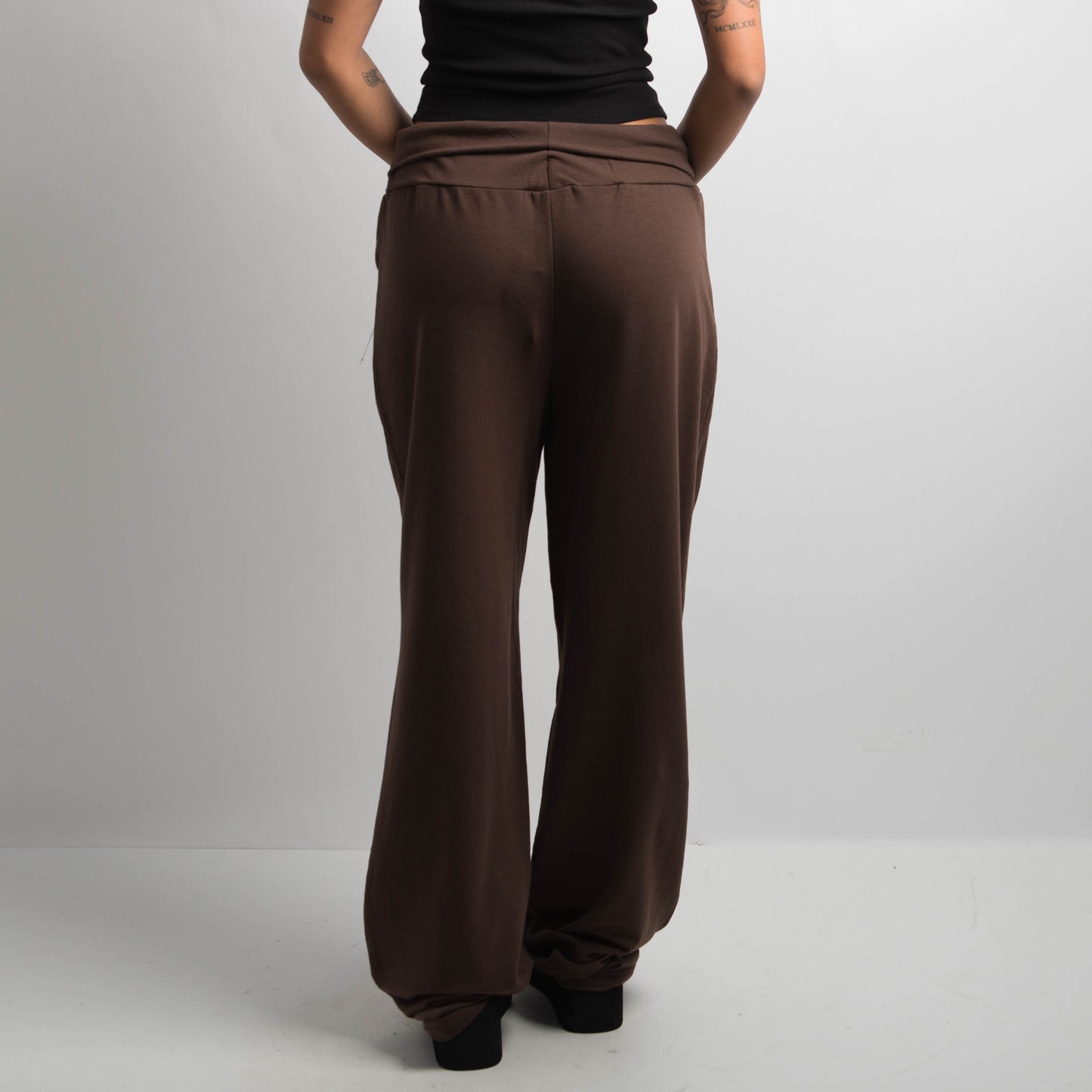 BROWN FLARED LEGGINGS