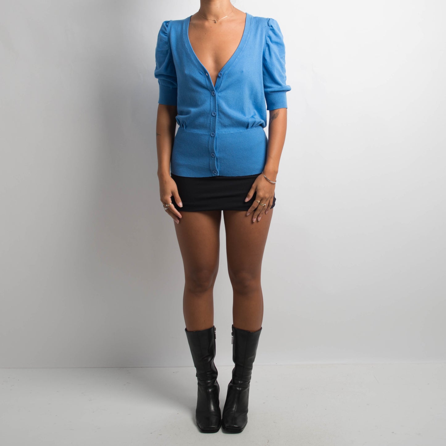 BLUE SHORT SLEEVE CARDIGAN