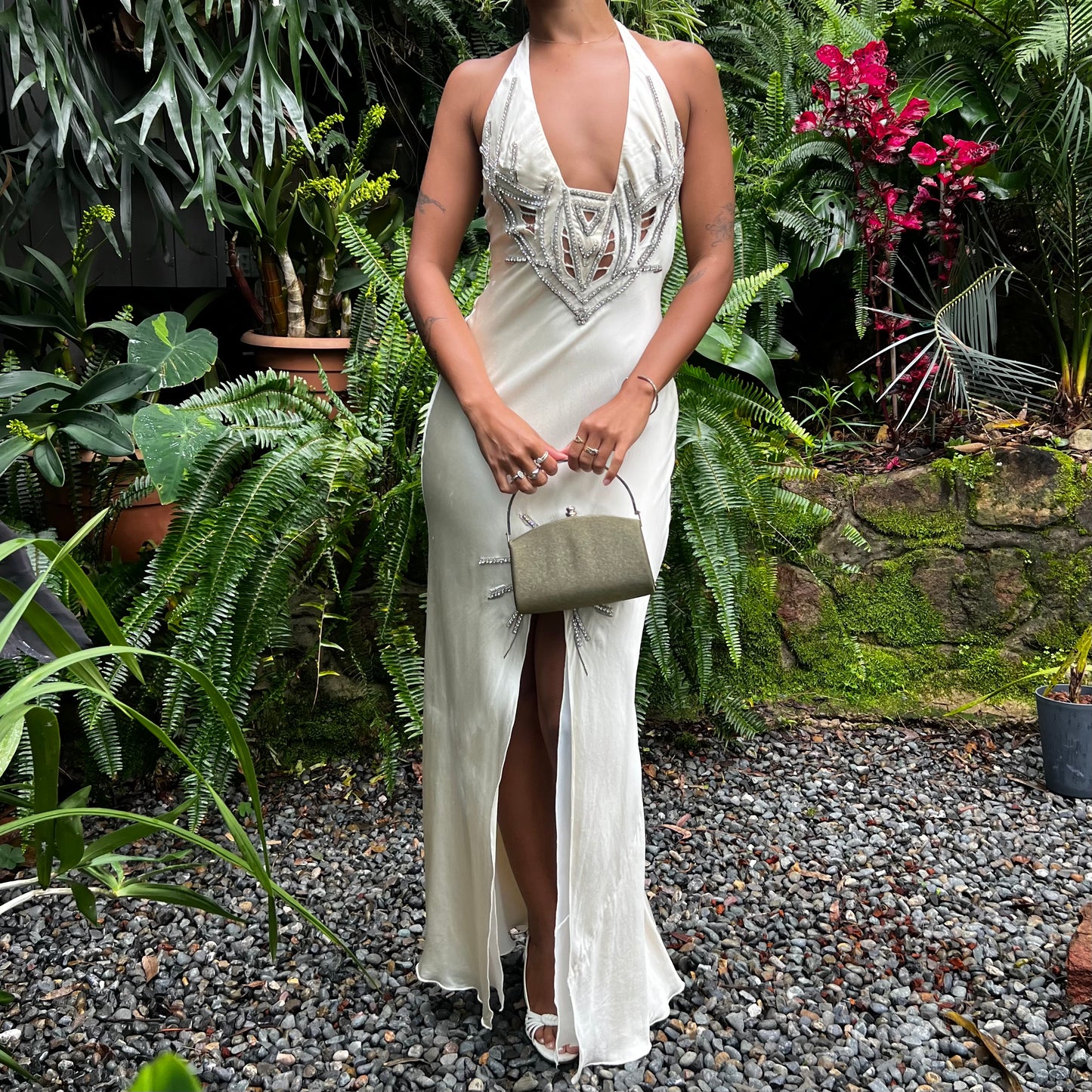 METALLIC STRUCTURED PURSE