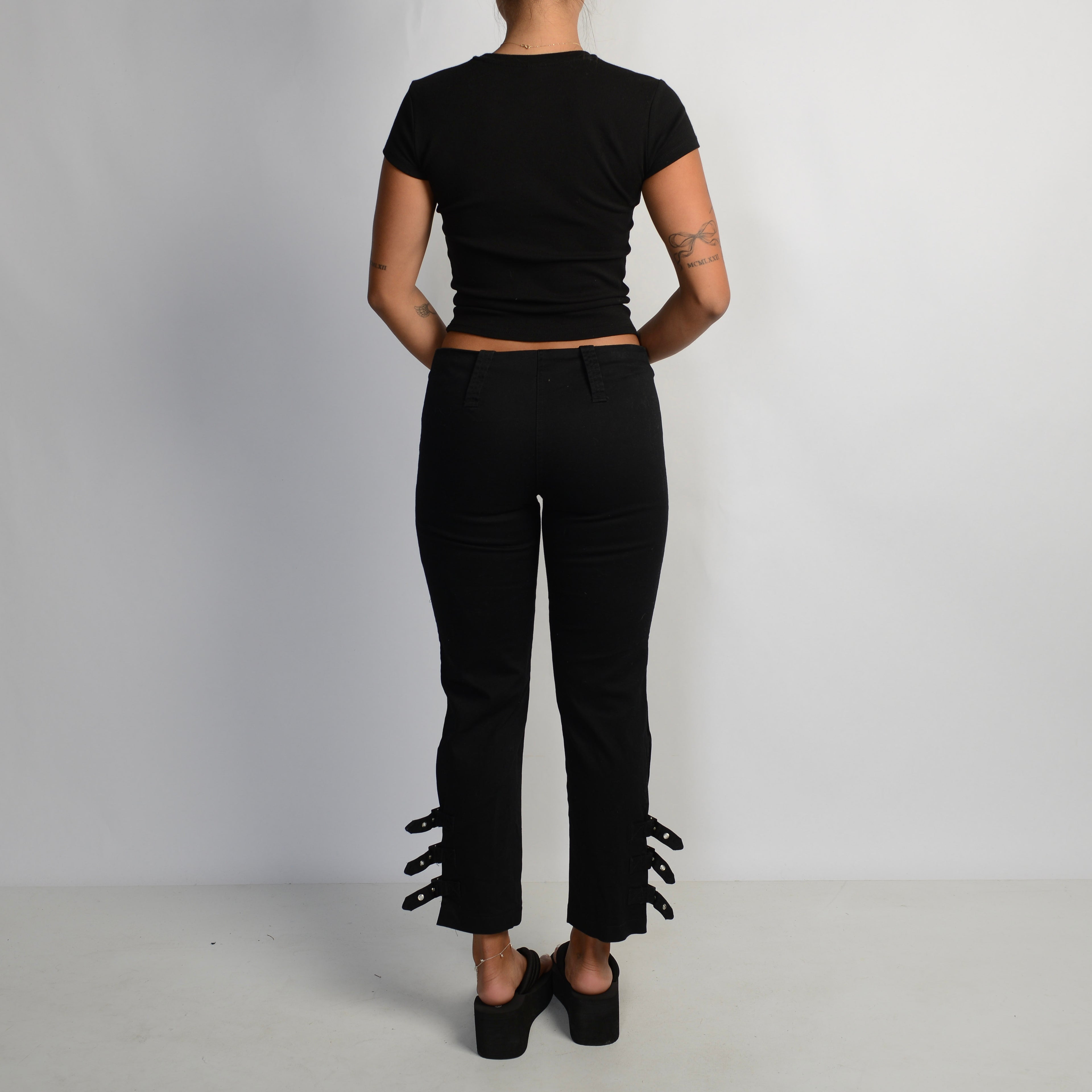 BLACK CROP BUCKLE TROUSERS