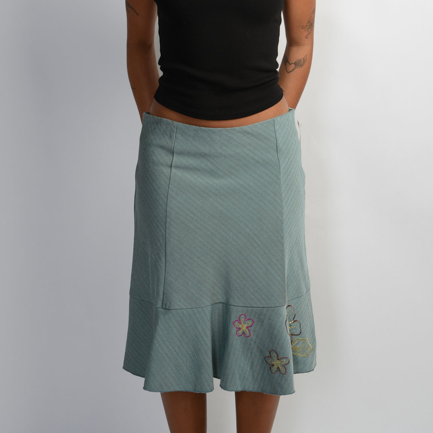 TEAL EMBROIDERED MIDI SKIRT