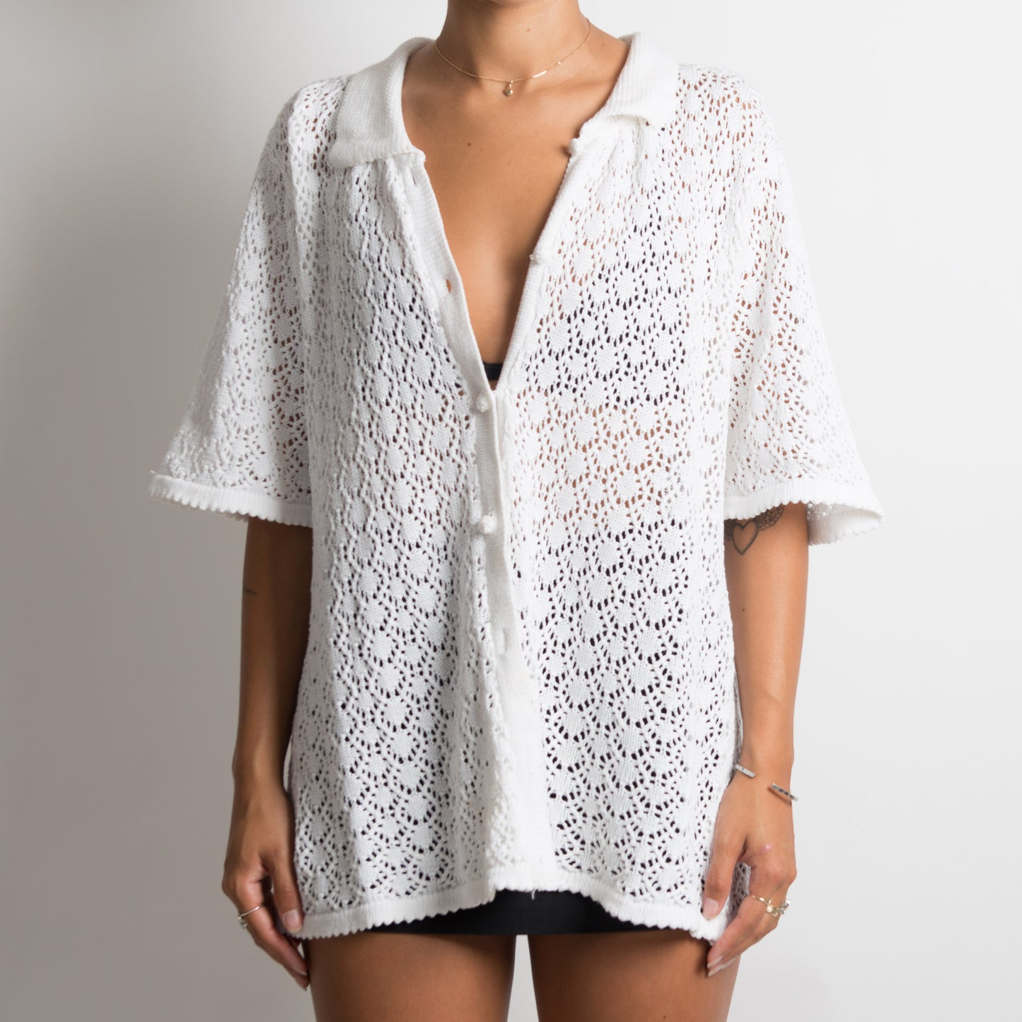 WHITE CROCHET BUTTON UP