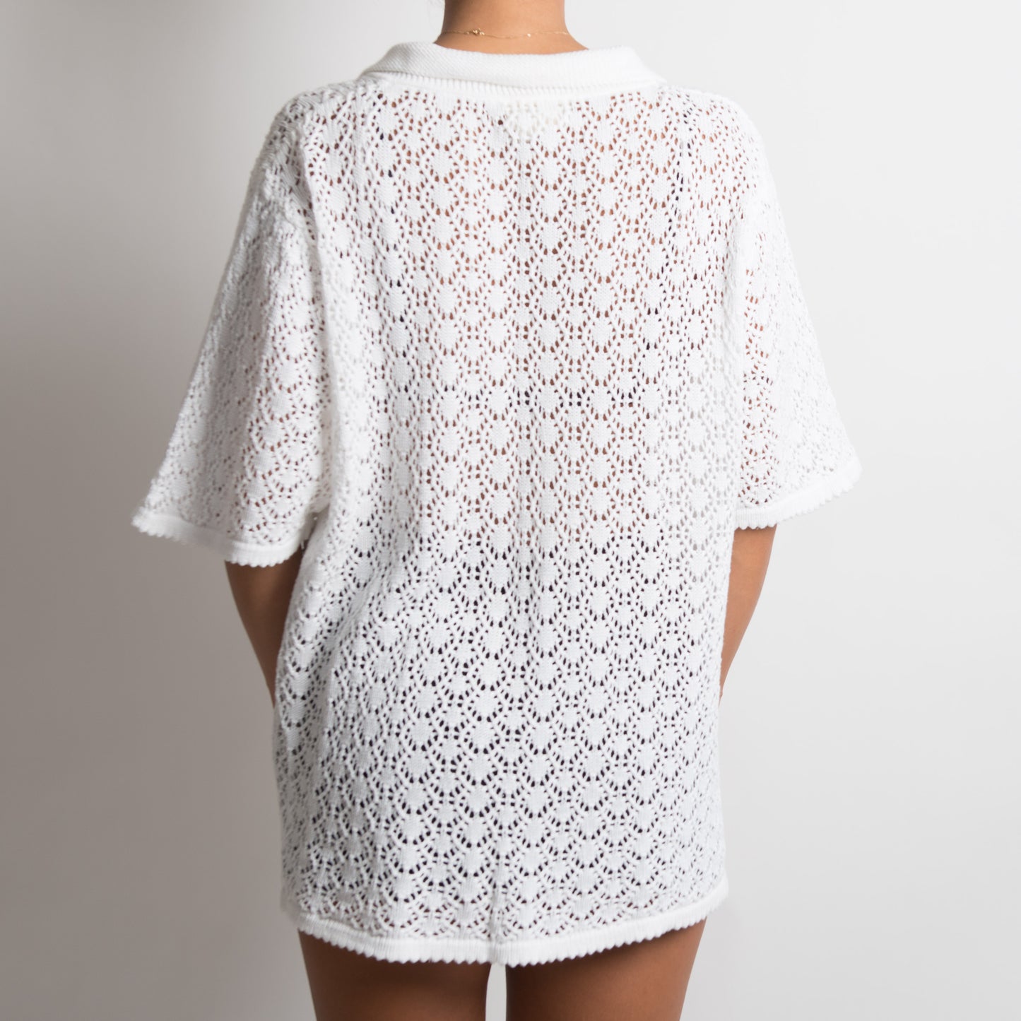 WHITE CROCHET BUTTON UP