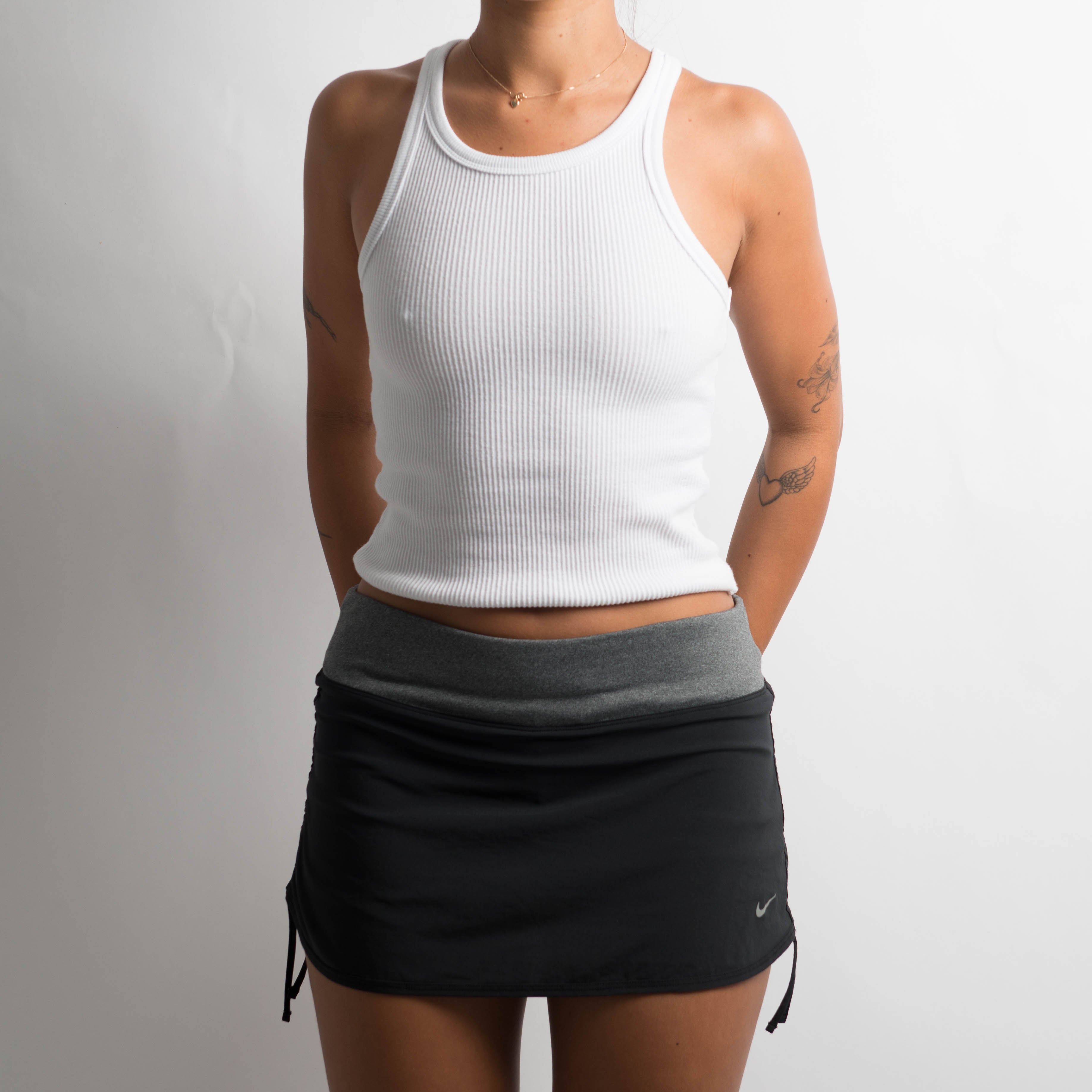 BLACK NIKE SKORT