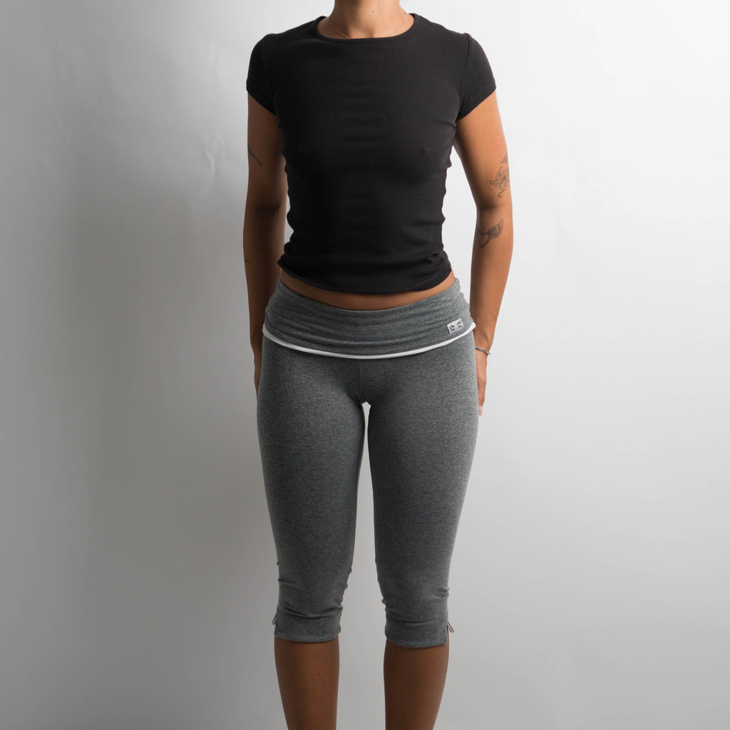 GREY CAPRI TIGHTS