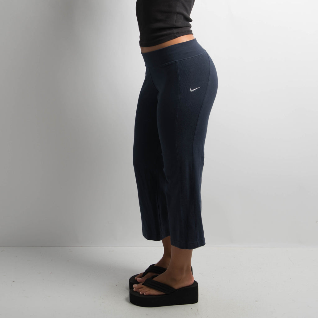NAVY CROP KICK FLARE PANTS