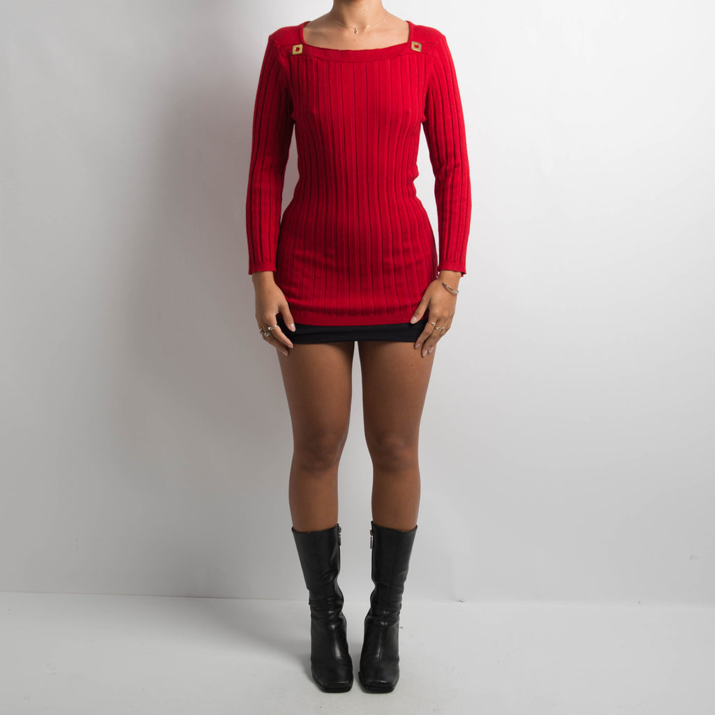 RED RIBBED LONG SLEEVE TOP