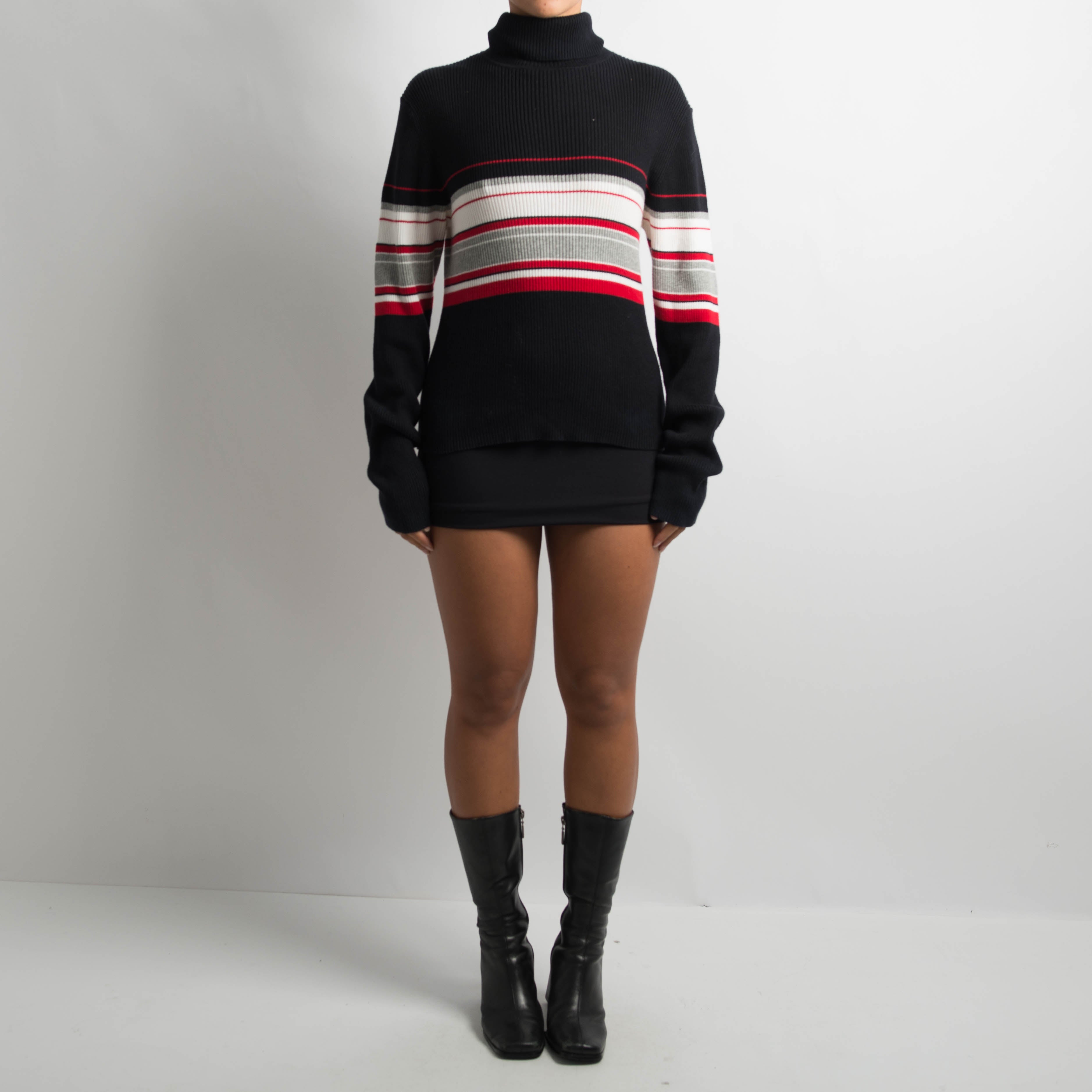 TURTLENECK LONG SLEEVE TOP